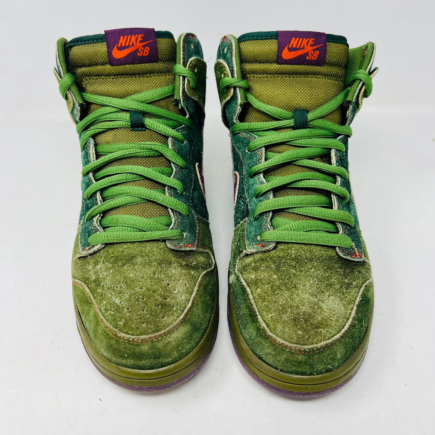 Nike SB Dunk High Skunk 420
