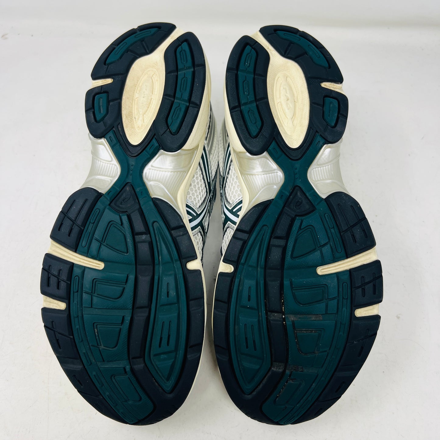 ASICS Gel-1130 Kith Cream Scarab (2024)