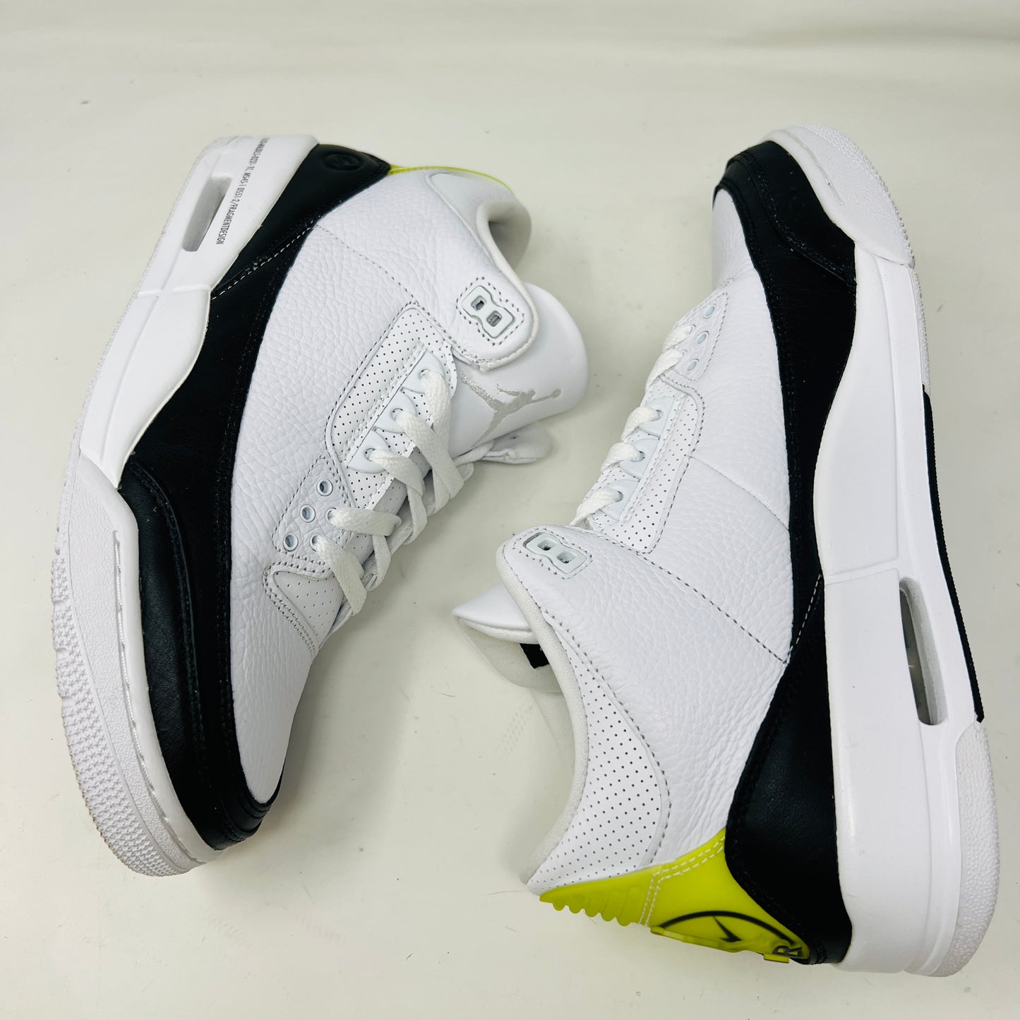 Jordan 3 Retro Fragment