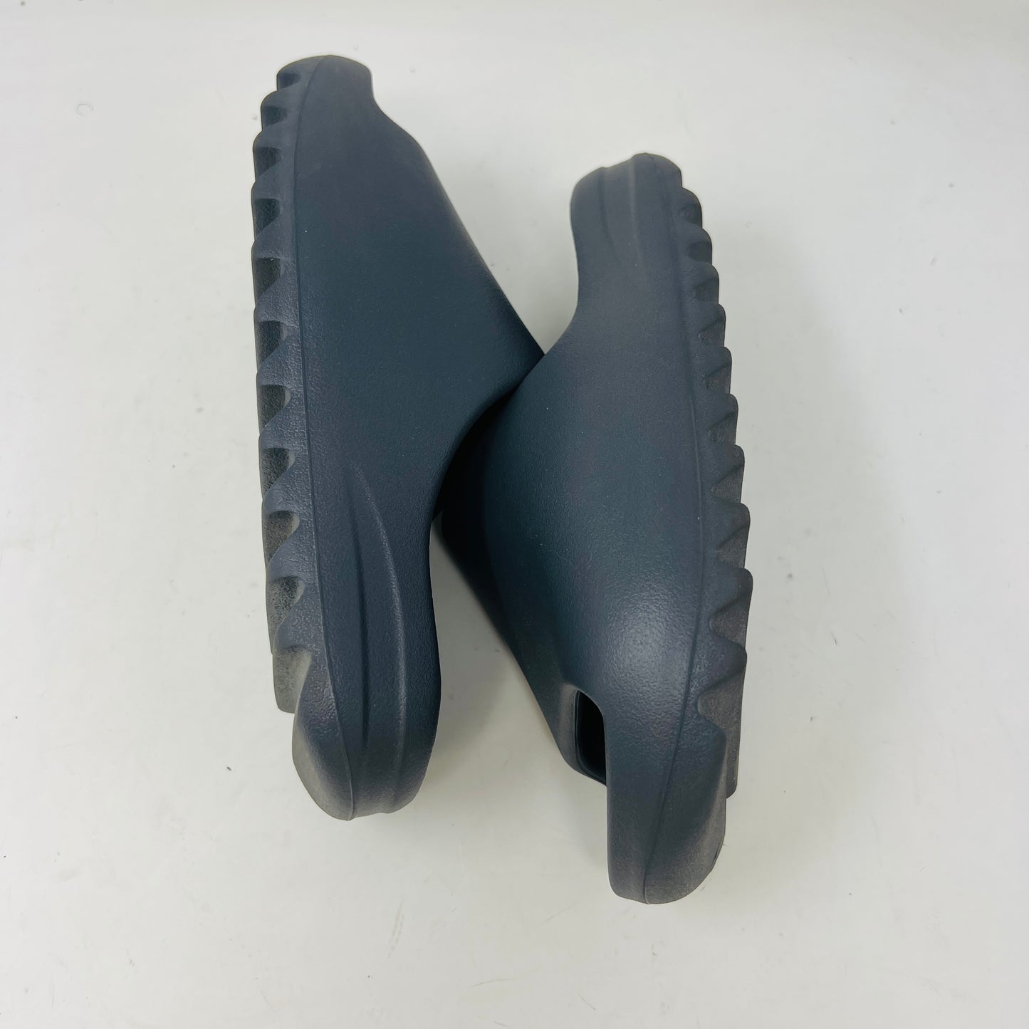 adidas Yeezy Slide Slate Grey