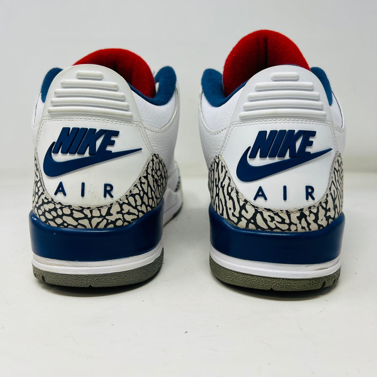 Jordan 3 Retro True Blue (2016)