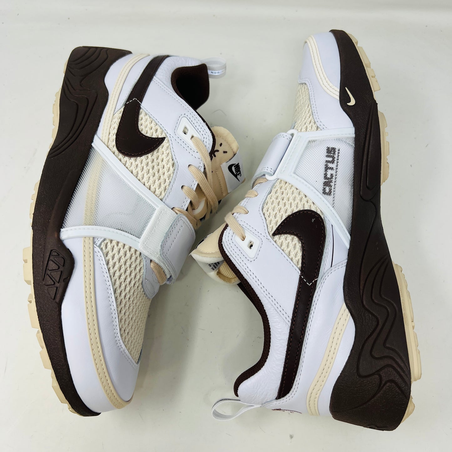 Nike Zoom Field Jaxx Travis Scott Light Chocolate
