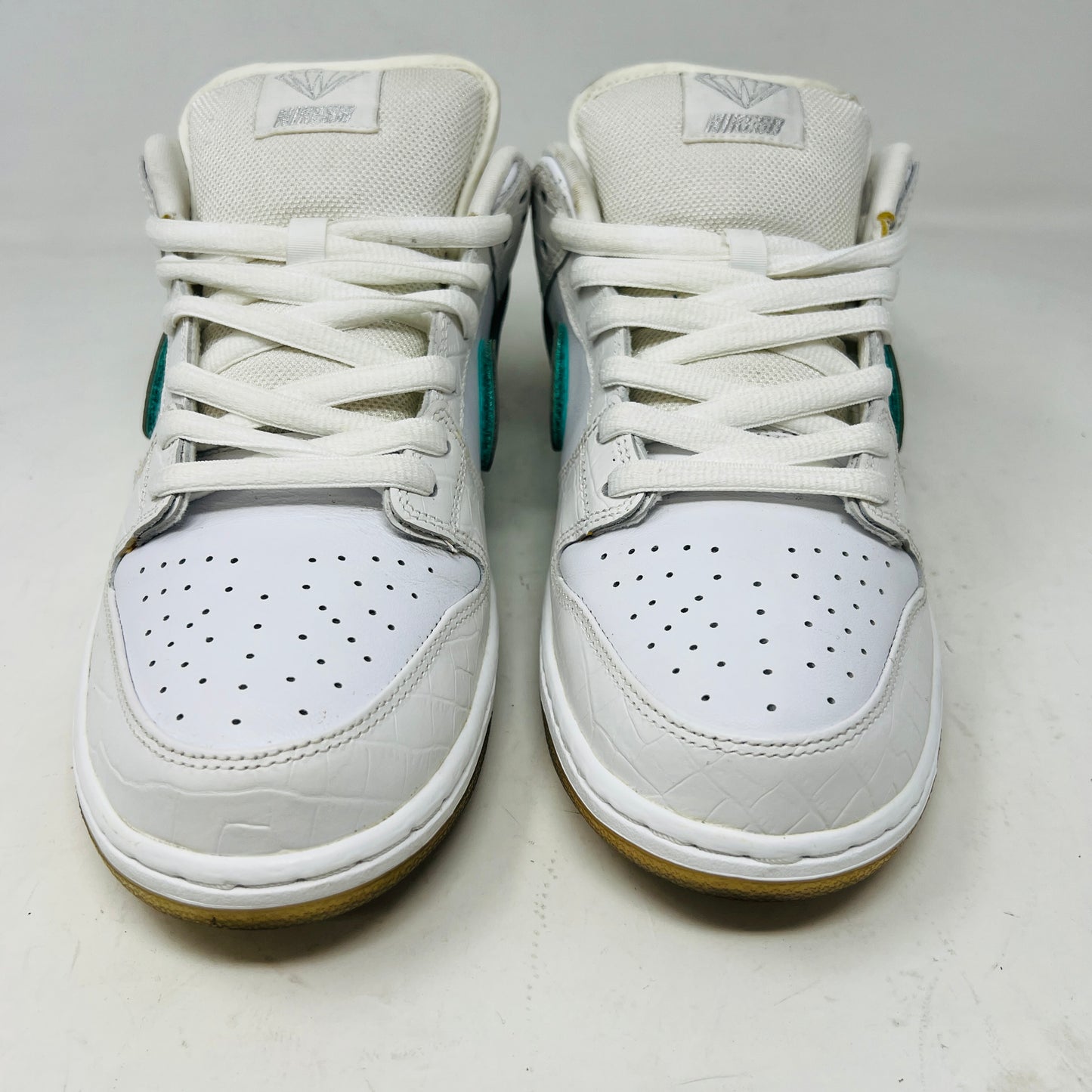 Nike SB Dunk Low Diamond Supply Co. White Diamond