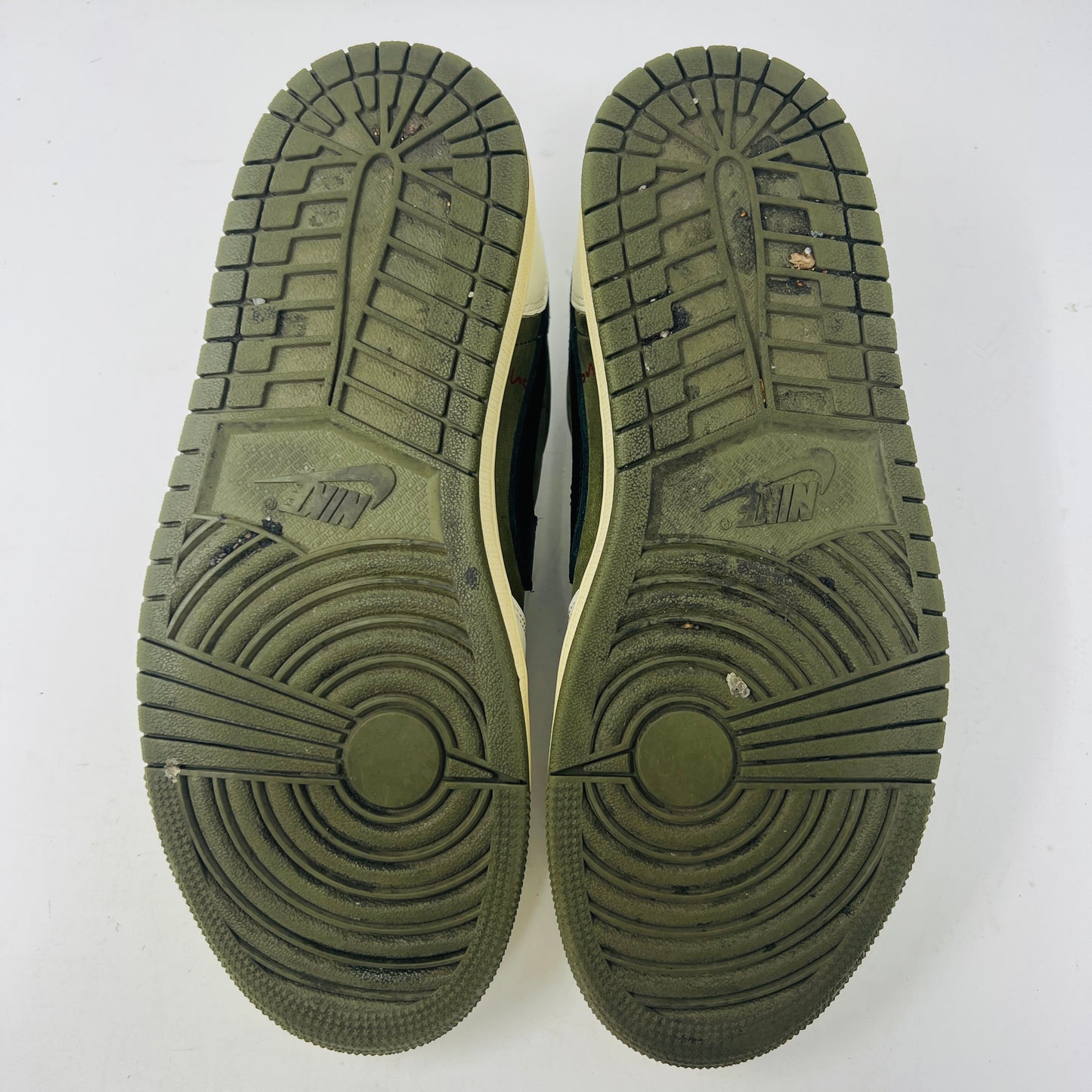 Jordan 1 Retro Low OG SP Travis Scott Medium Olive