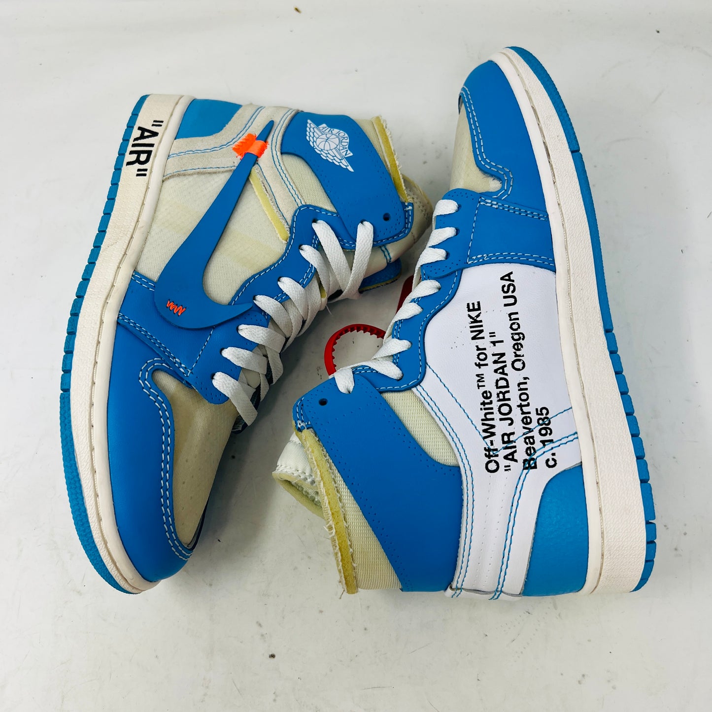 Jordan 1 Retro High Off-White University Blue