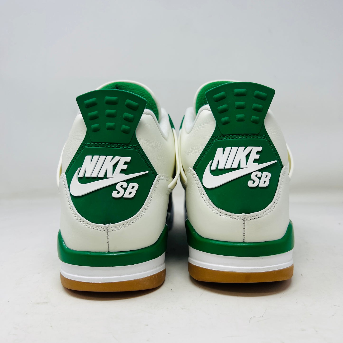 Jordan 4 Retro SB Pine Green