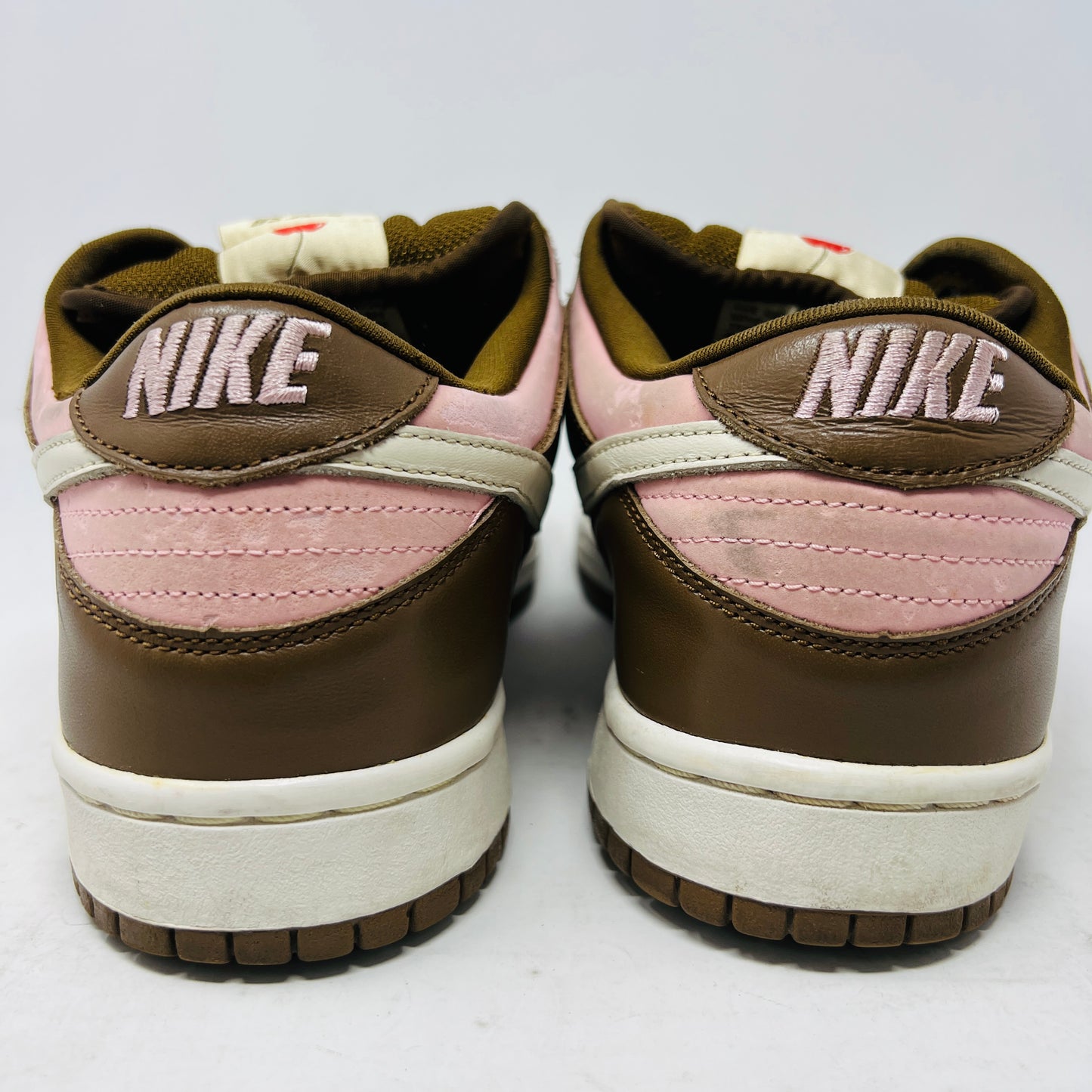 Nike SB Dunk Low Stussy Cherry