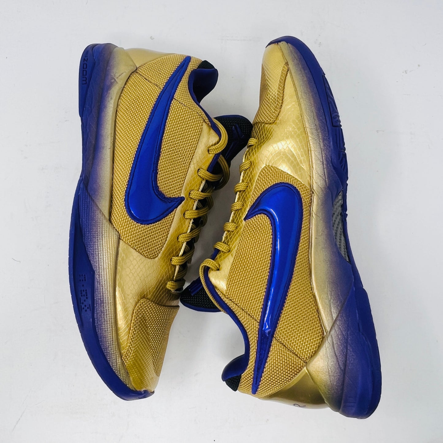 Nike Kobe 5 Protro Undefeated Hall of Fame