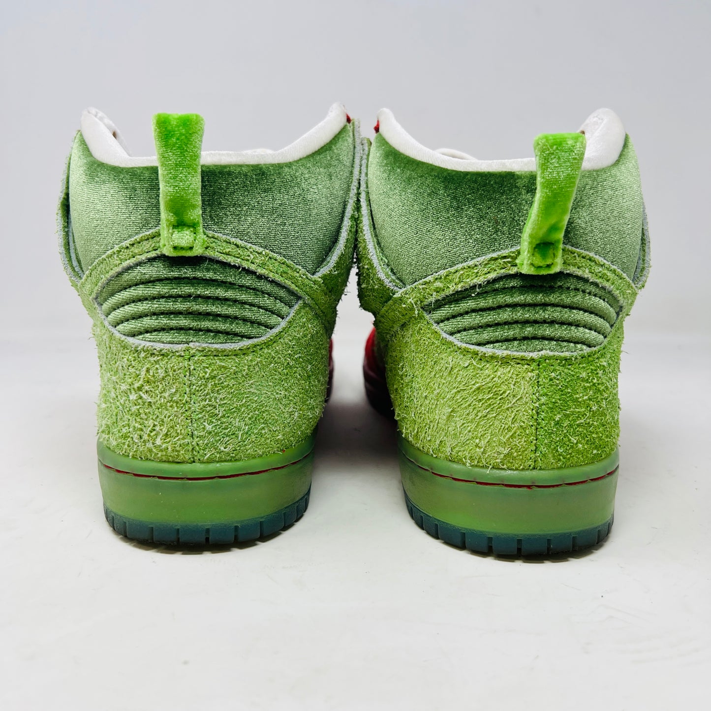 Nike SB Dunk High Strawberry Cough