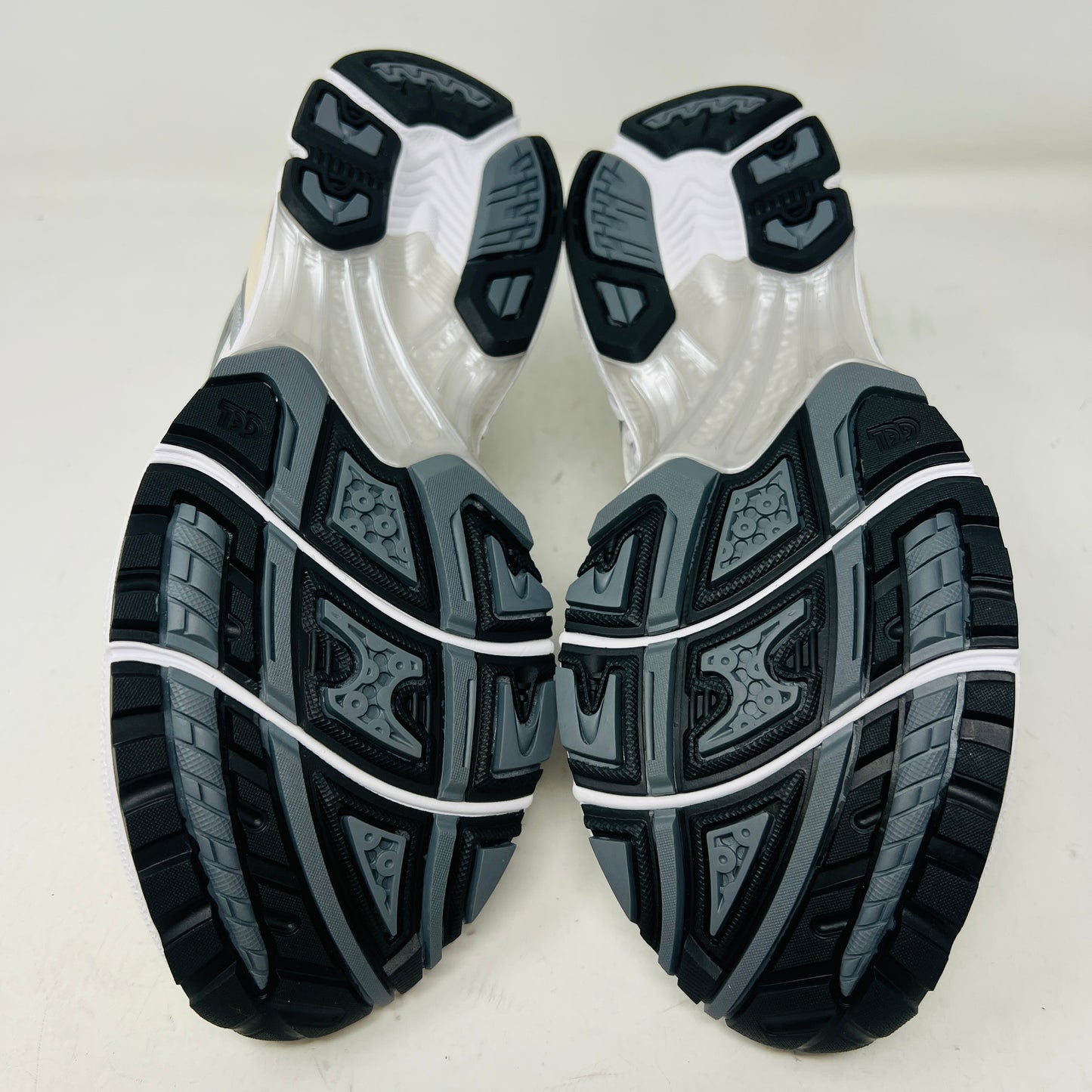 ASICS Gel-Kayano 14 White Graphite Grey