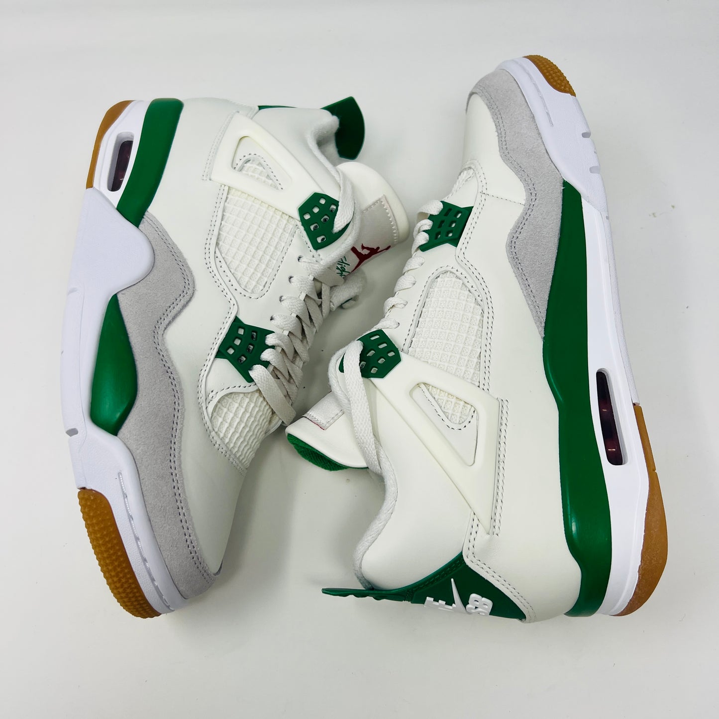 Jordan 4 Retro SB Pine Green