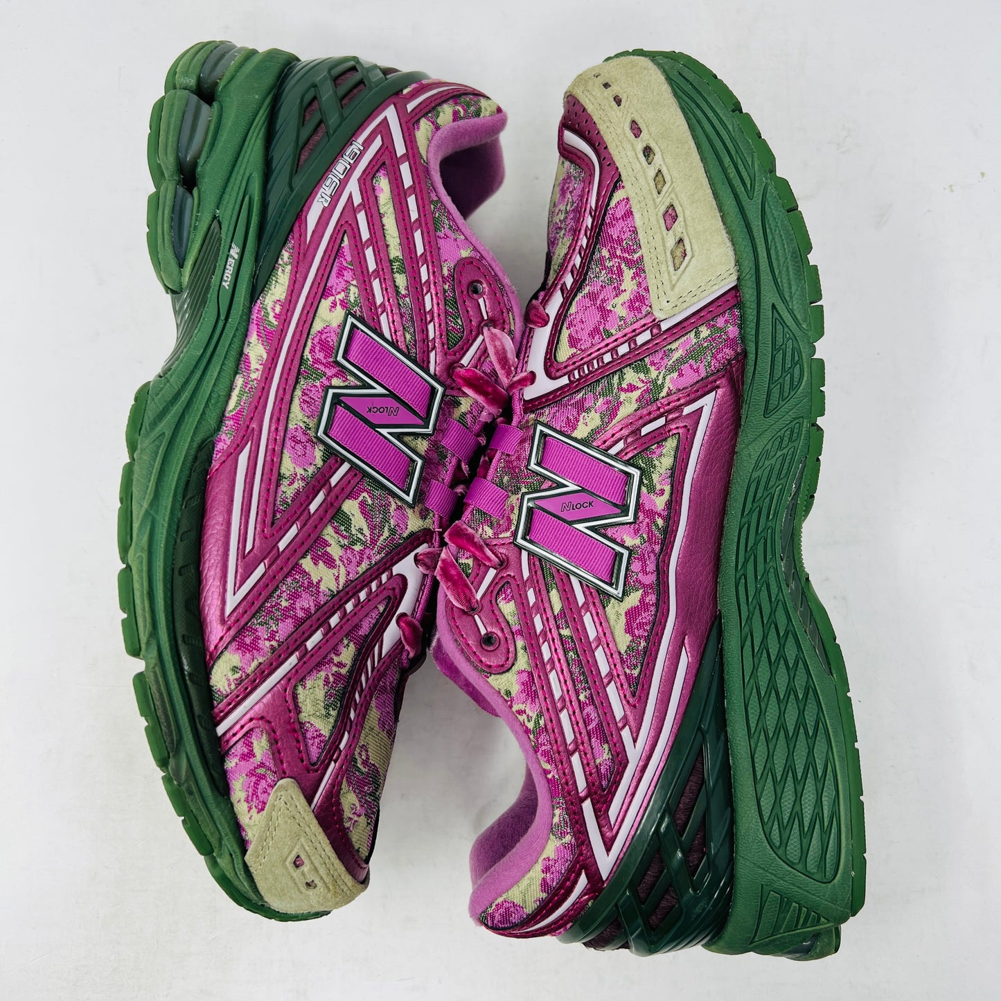 New Balance 1906R Jack Harlow Rose Runner (Standard Box)