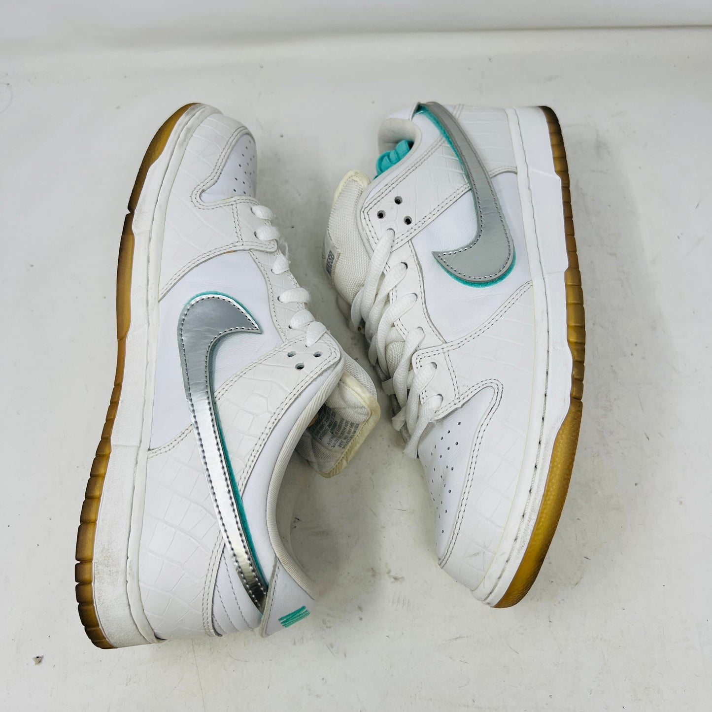 Nike SB Dunk Low Diamond Supply Co. White Diamond