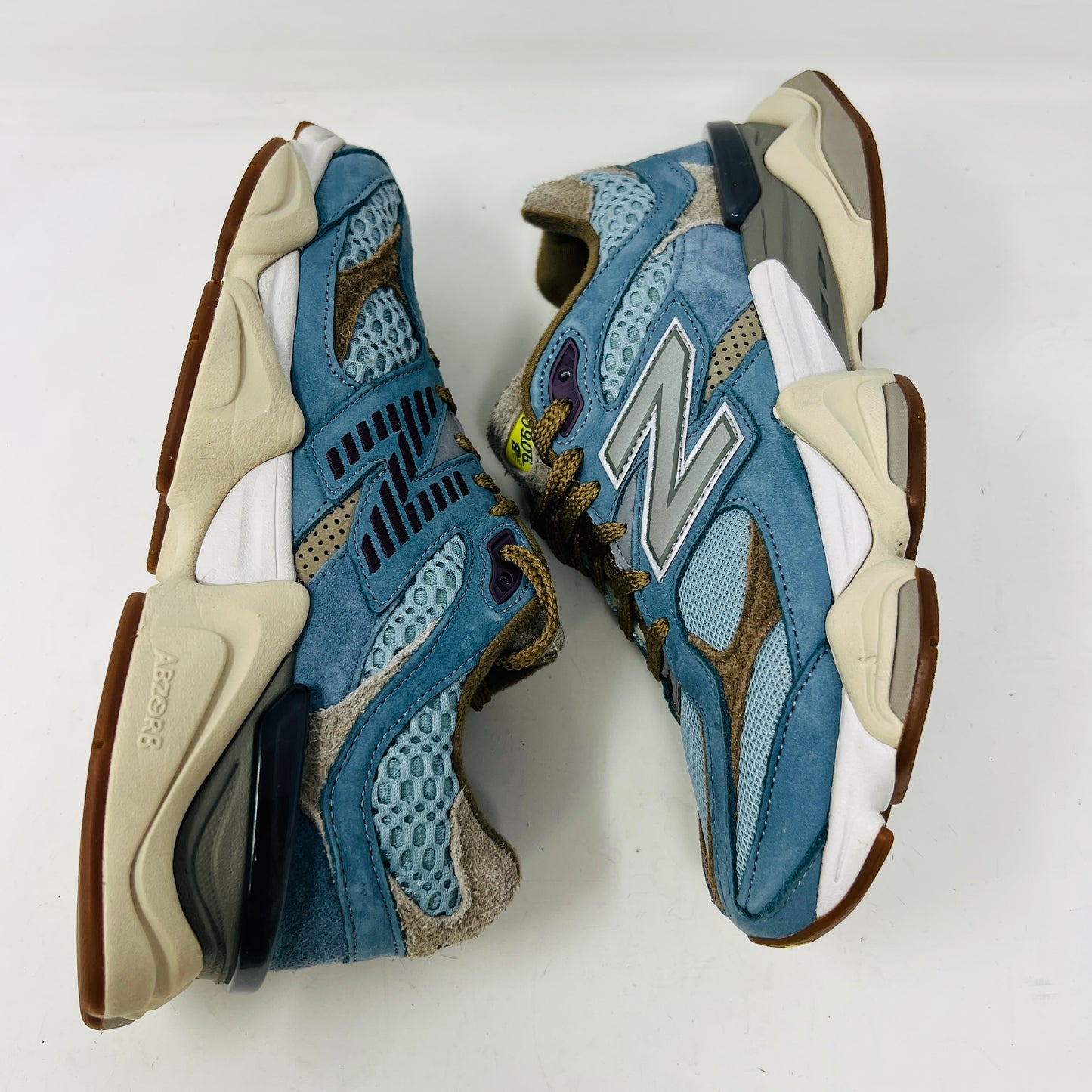 New Balance 9060 Bodega Age of Discovery