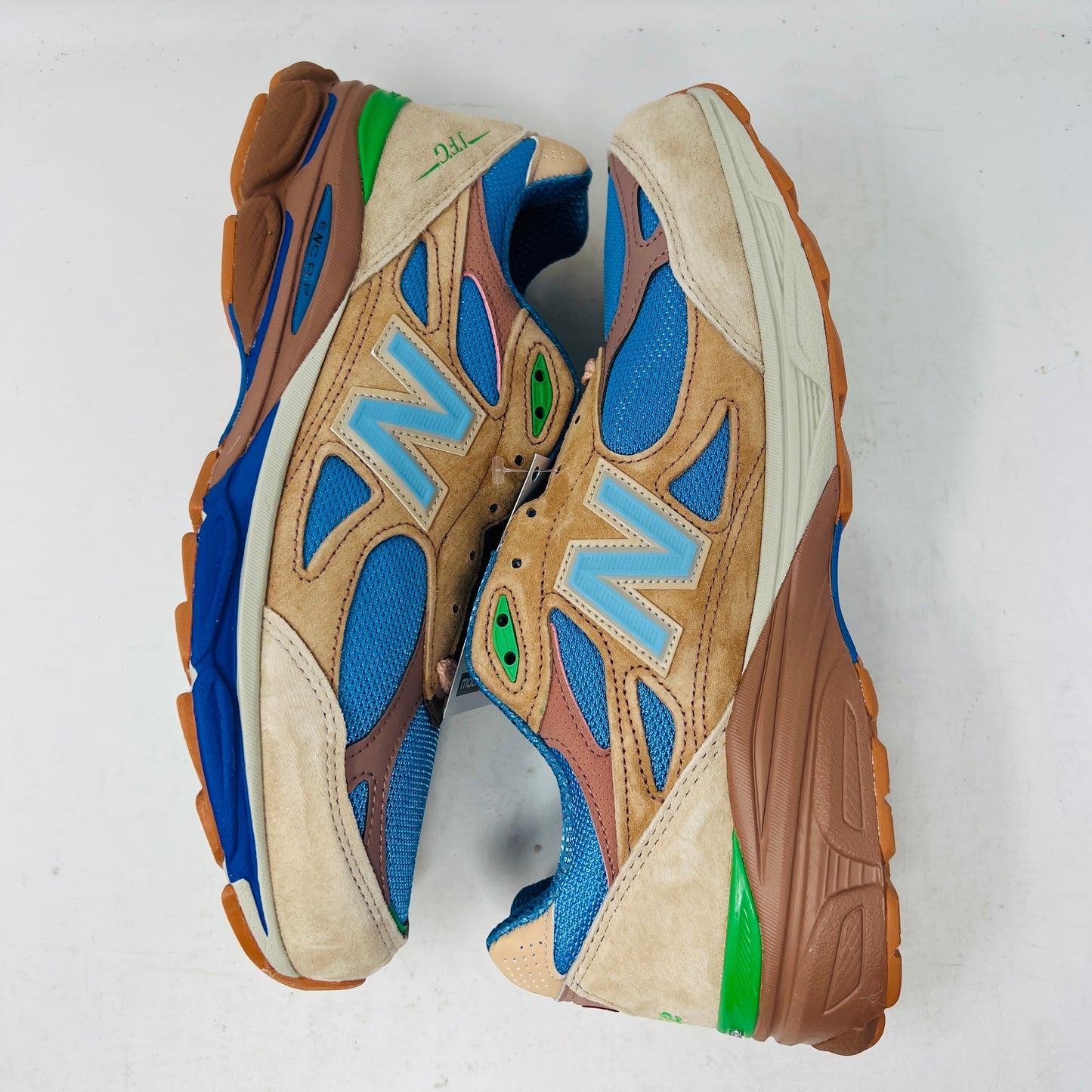 New Balance 990v3 MiUSA Joe Freshgoods Outside Clothes