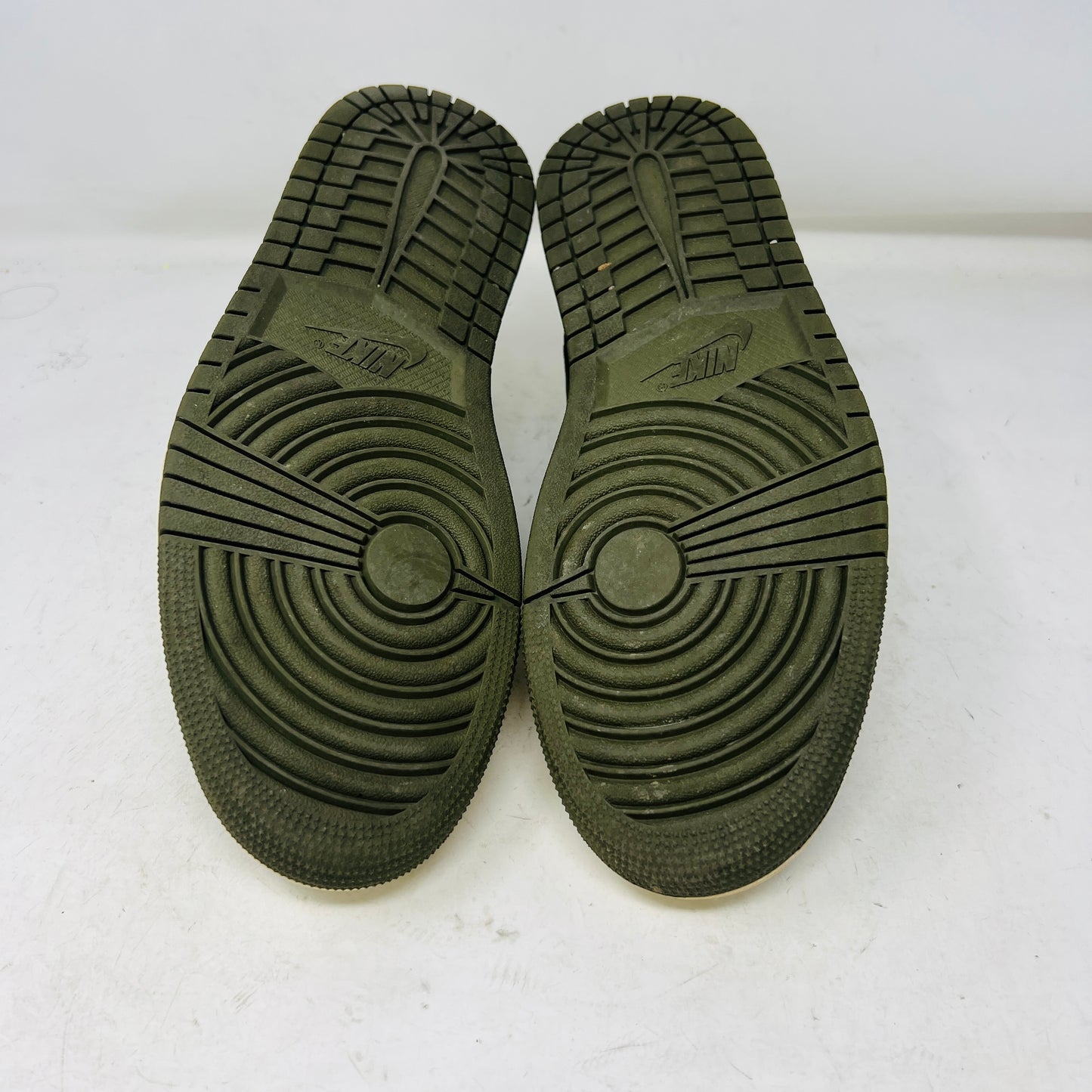 Jordan 1 Retro Low OG SP Travis Scott Olive (Women's)