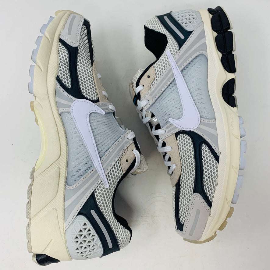 Nike Vomero 5 Supersonic Light Bone Black