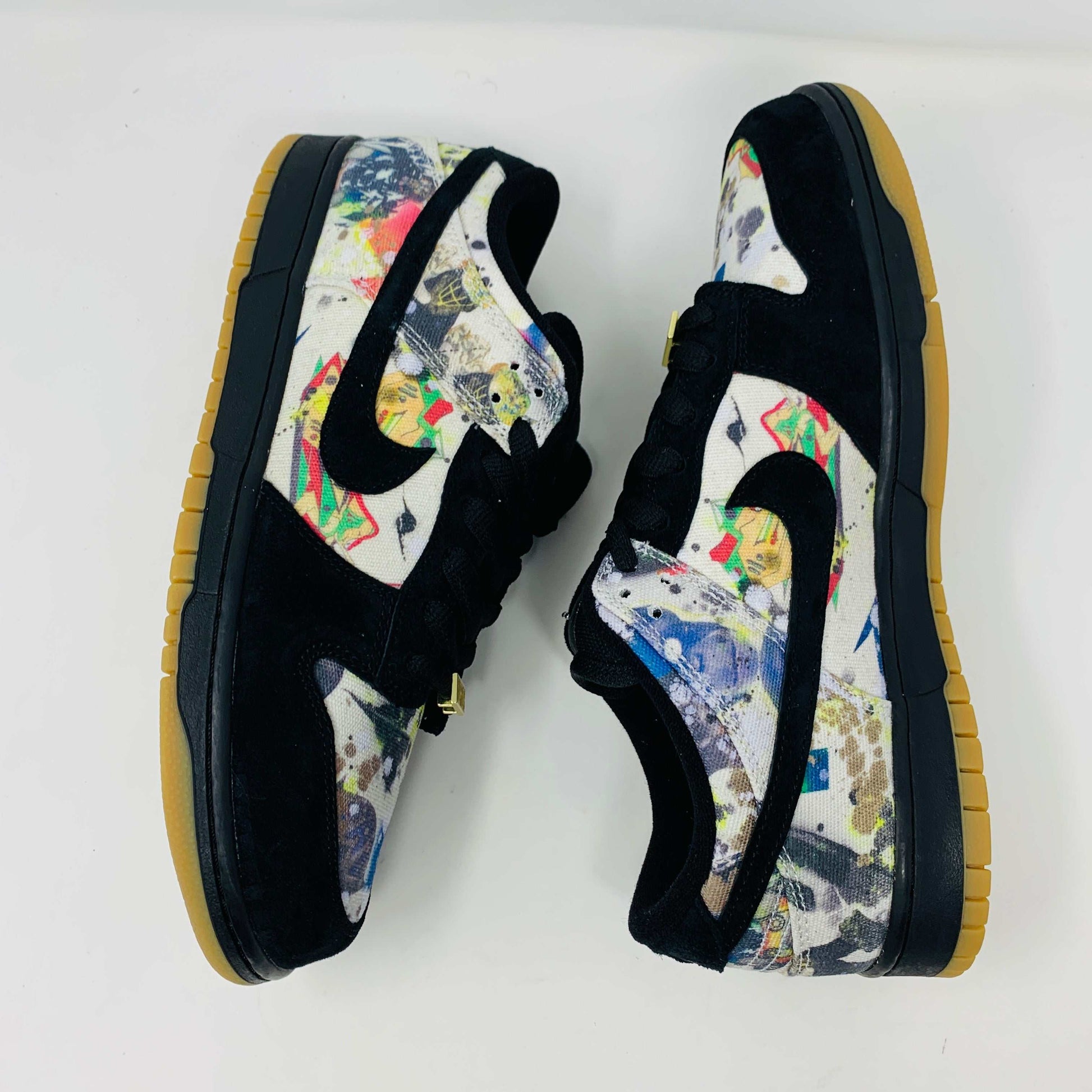 Nike SB Dunk Low Supreme Rammellzee sneakers, brand new, 2023 edition, with graffiti design and gum soles.