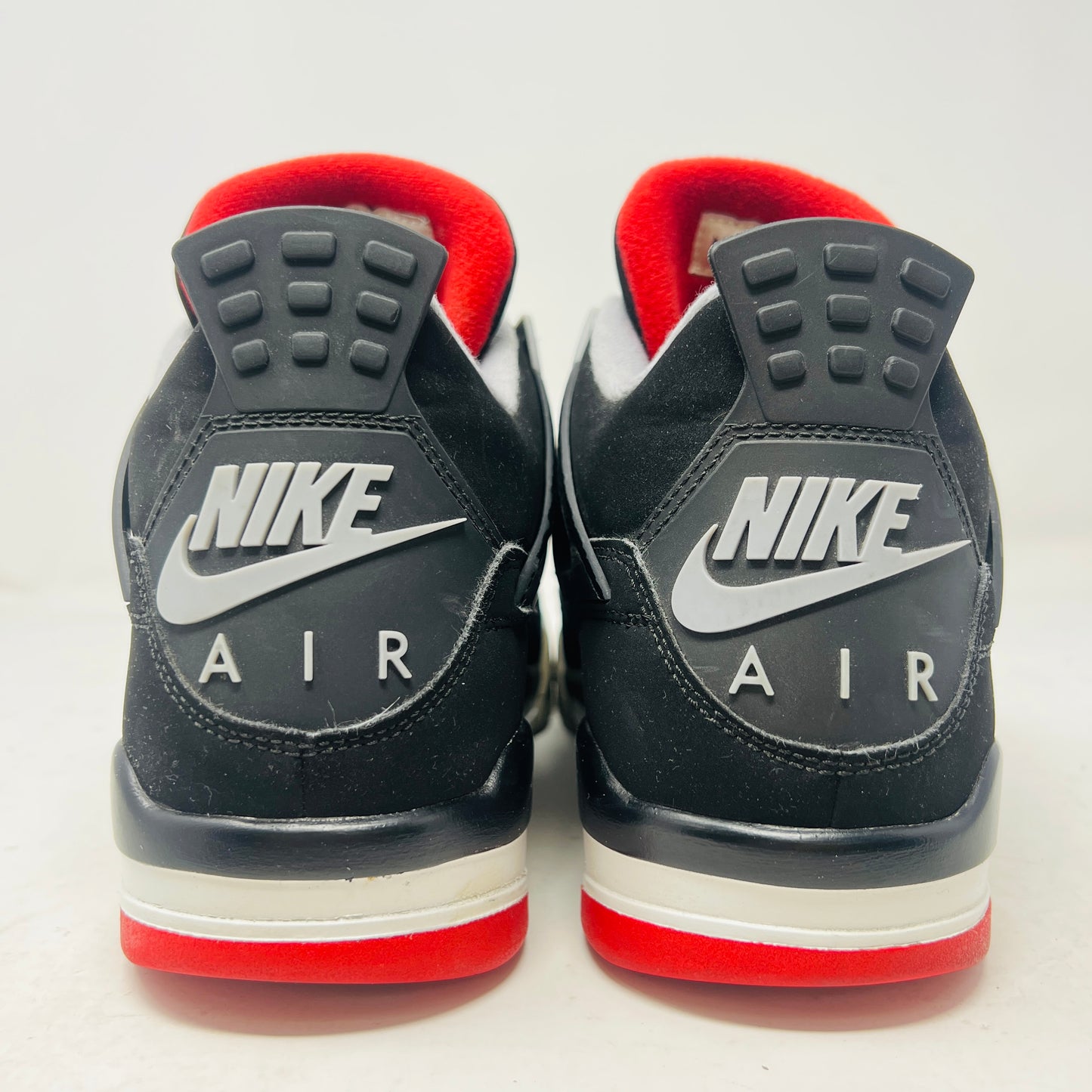Jordan 4 Retro Bred (2019)