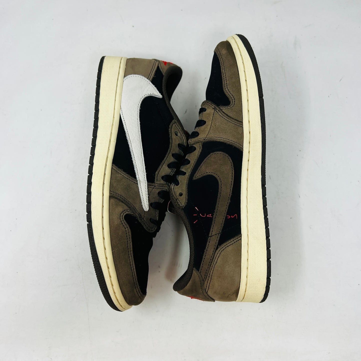 Jordan 1 Retro Low OG SP Travis Scott Mocha