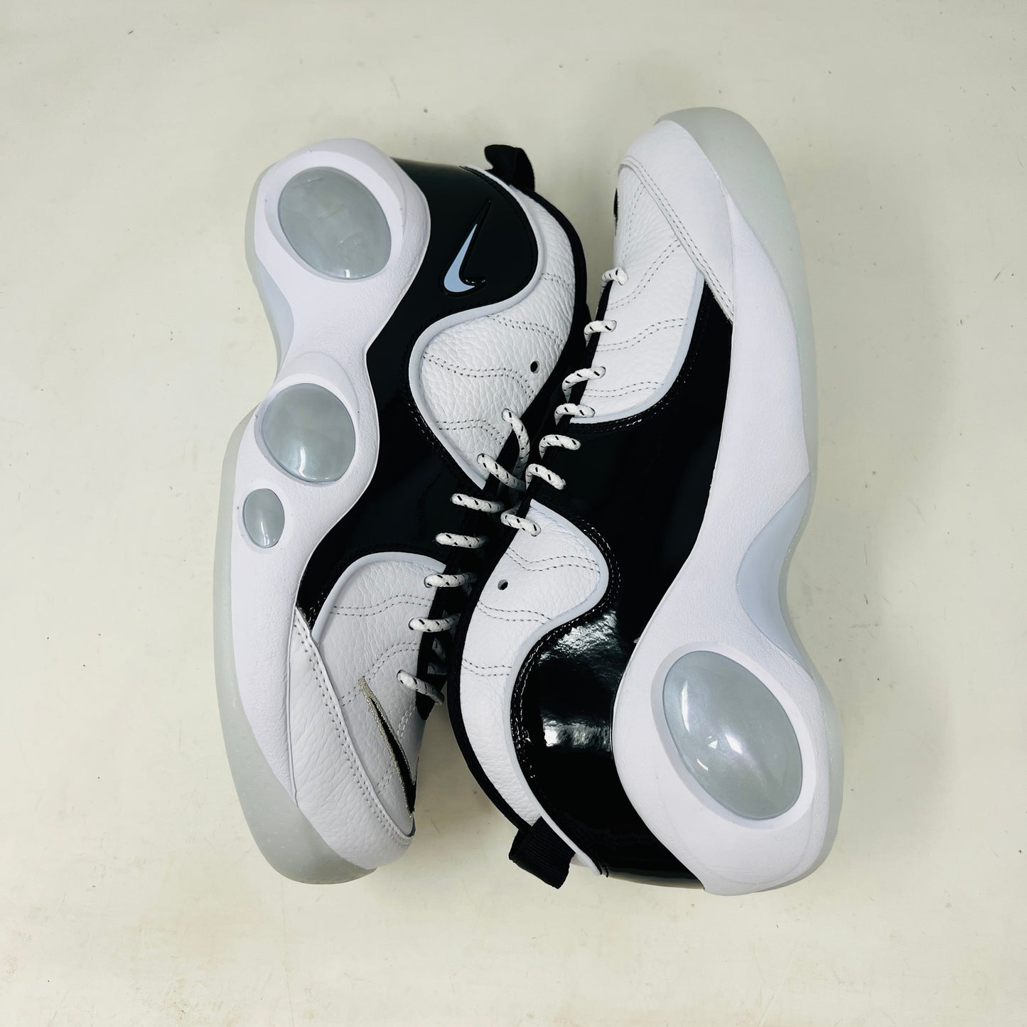 Nike Air Zoom Flight 95 Football Grey