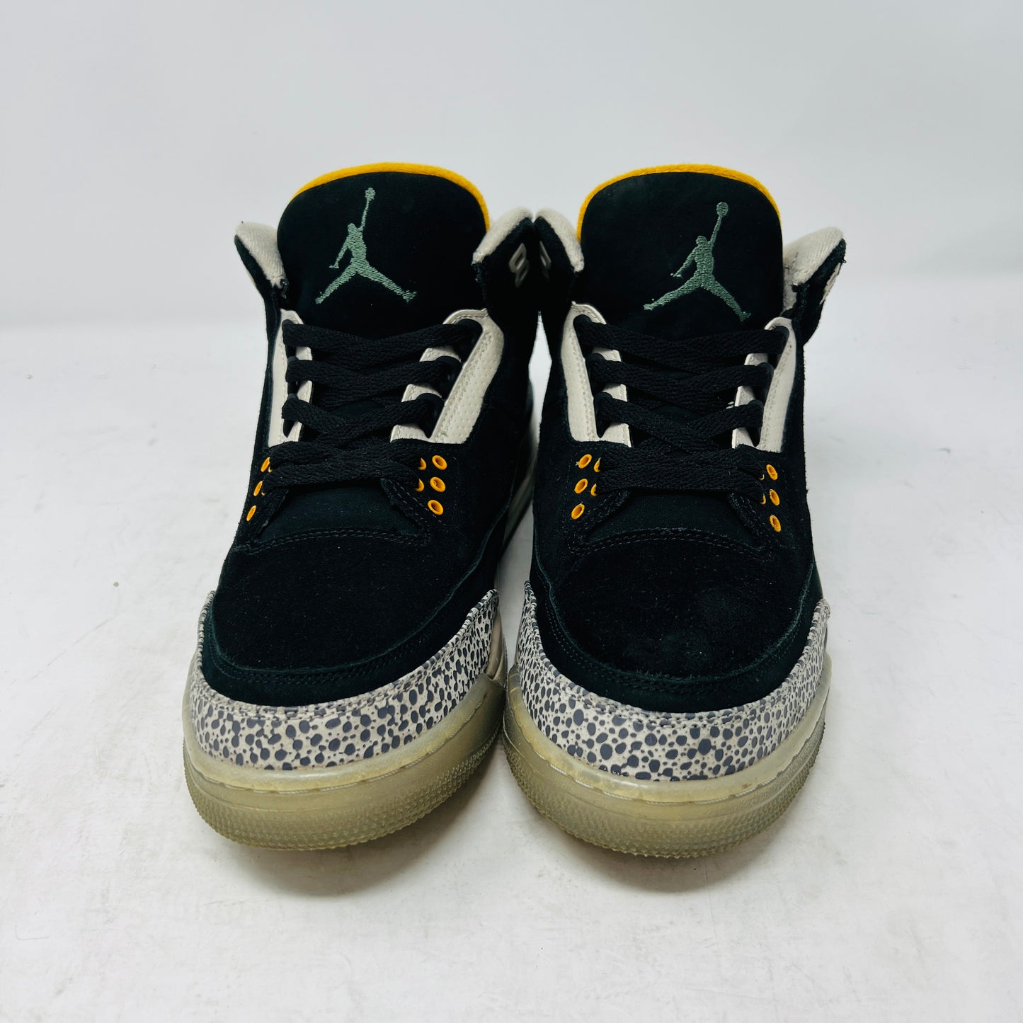 Jordan 3 Retro atmos