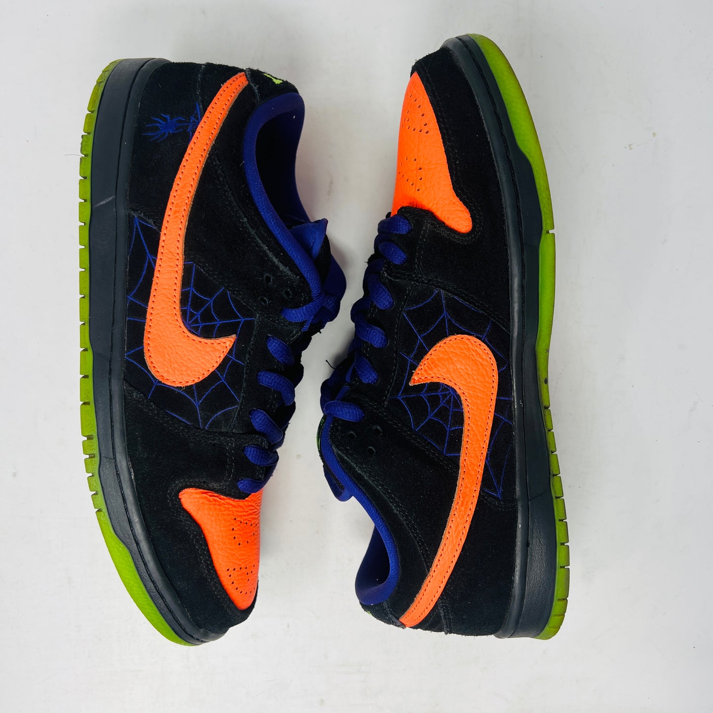 Nike SB Dunk Low Night of Mischief Halloween