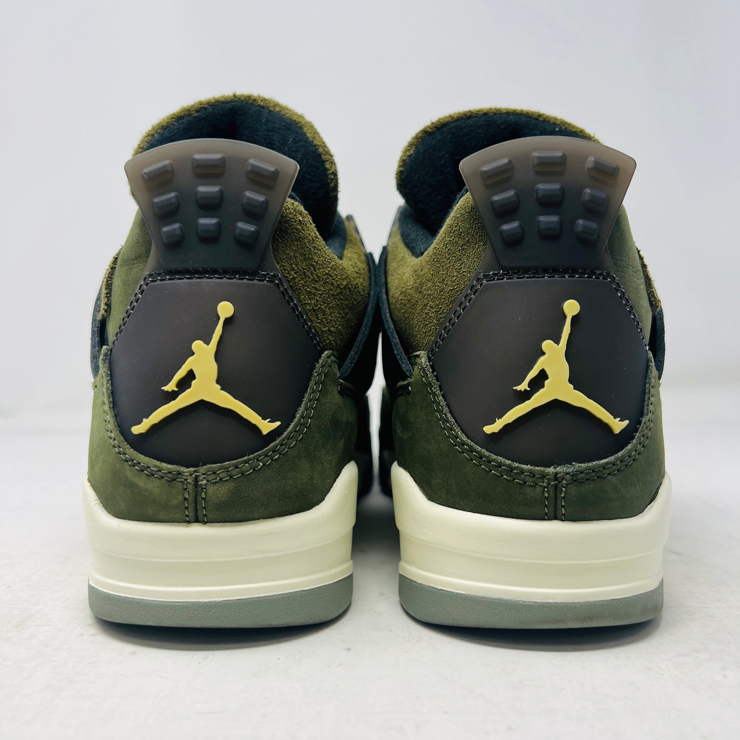 Jordan 4 Retro SE Craft Medium Olive