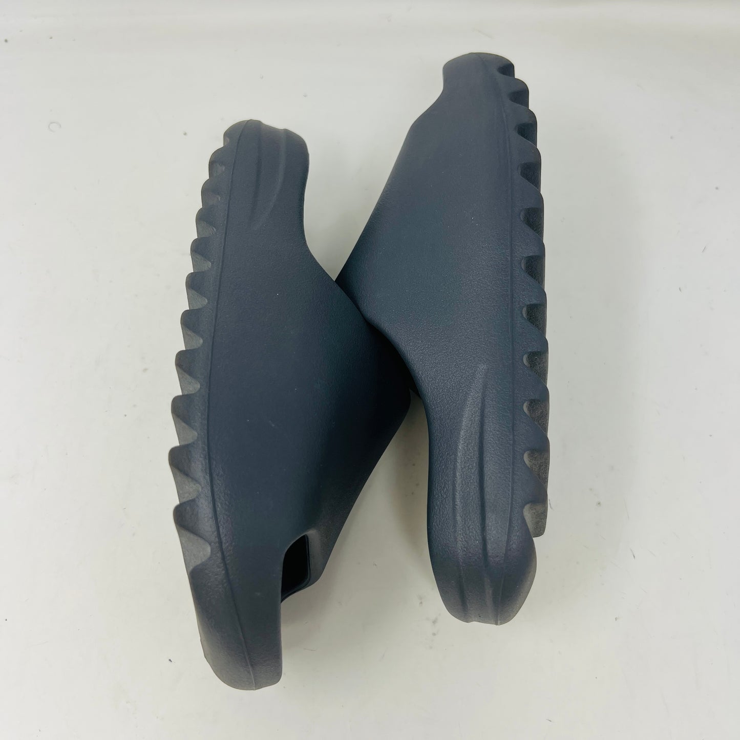 adidas Yeezy Slide Slate Grey
