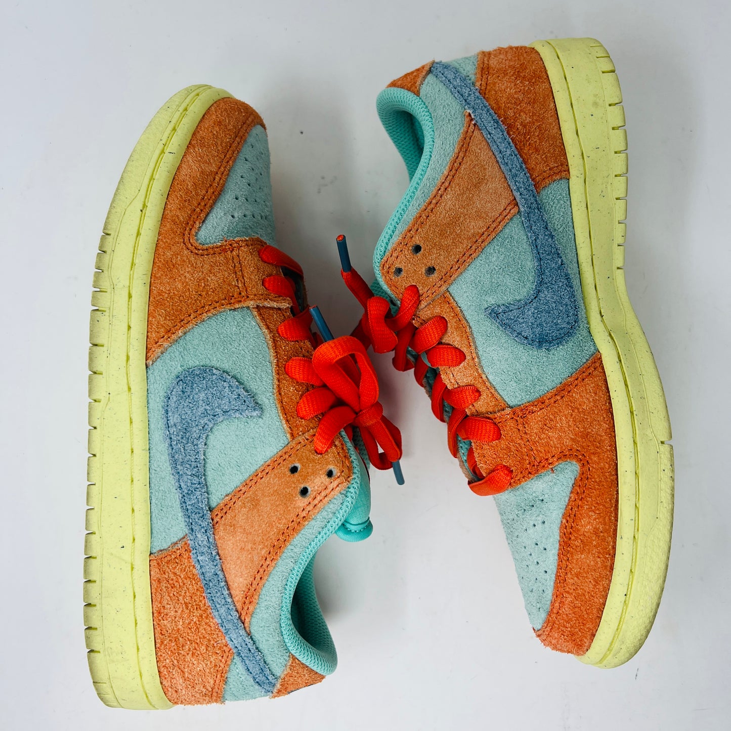Nike SB Dunk Low Orange Emerald Rise