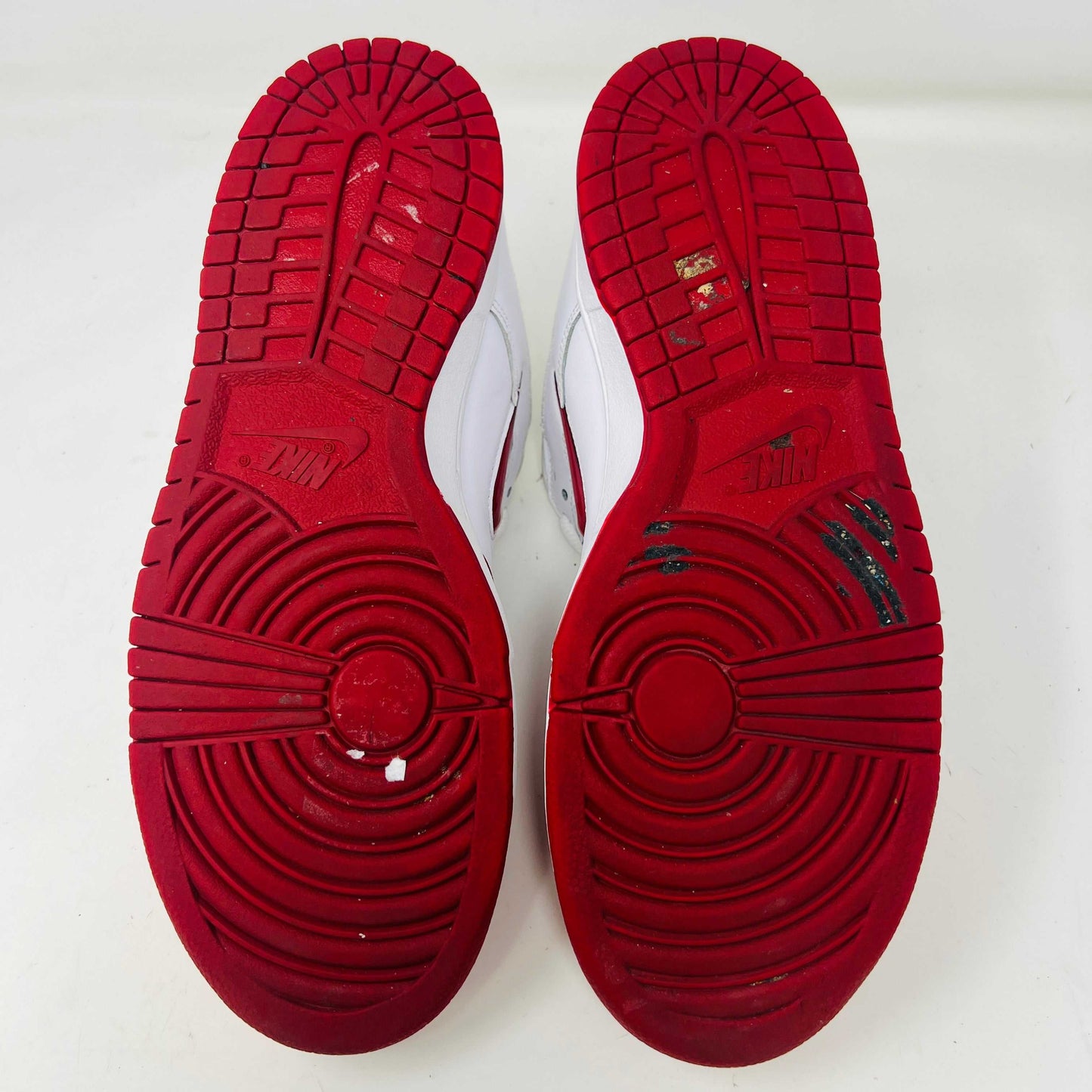 Nike SB Dunk Low Supreme Jewel Swoosh Red
