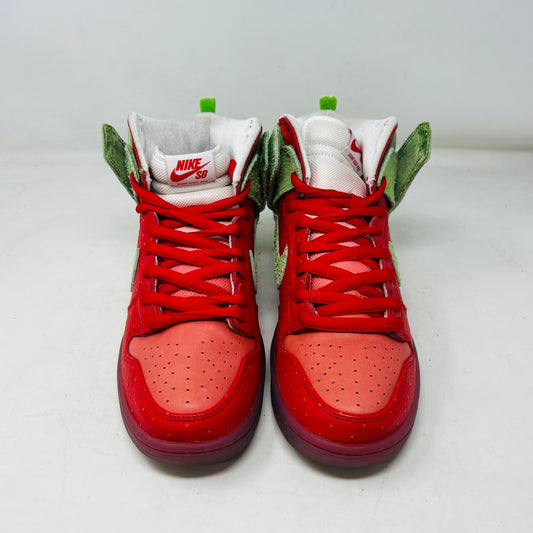 Nike SB Dunk High Strawberry Cough