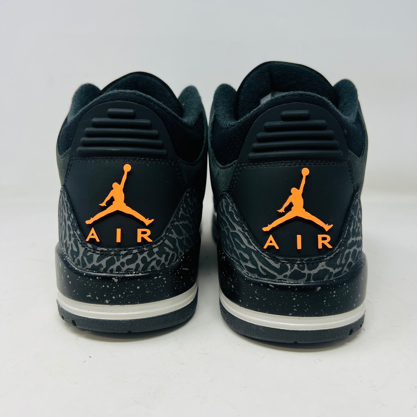 Jordan 3 Retro Fear Pack (2023)