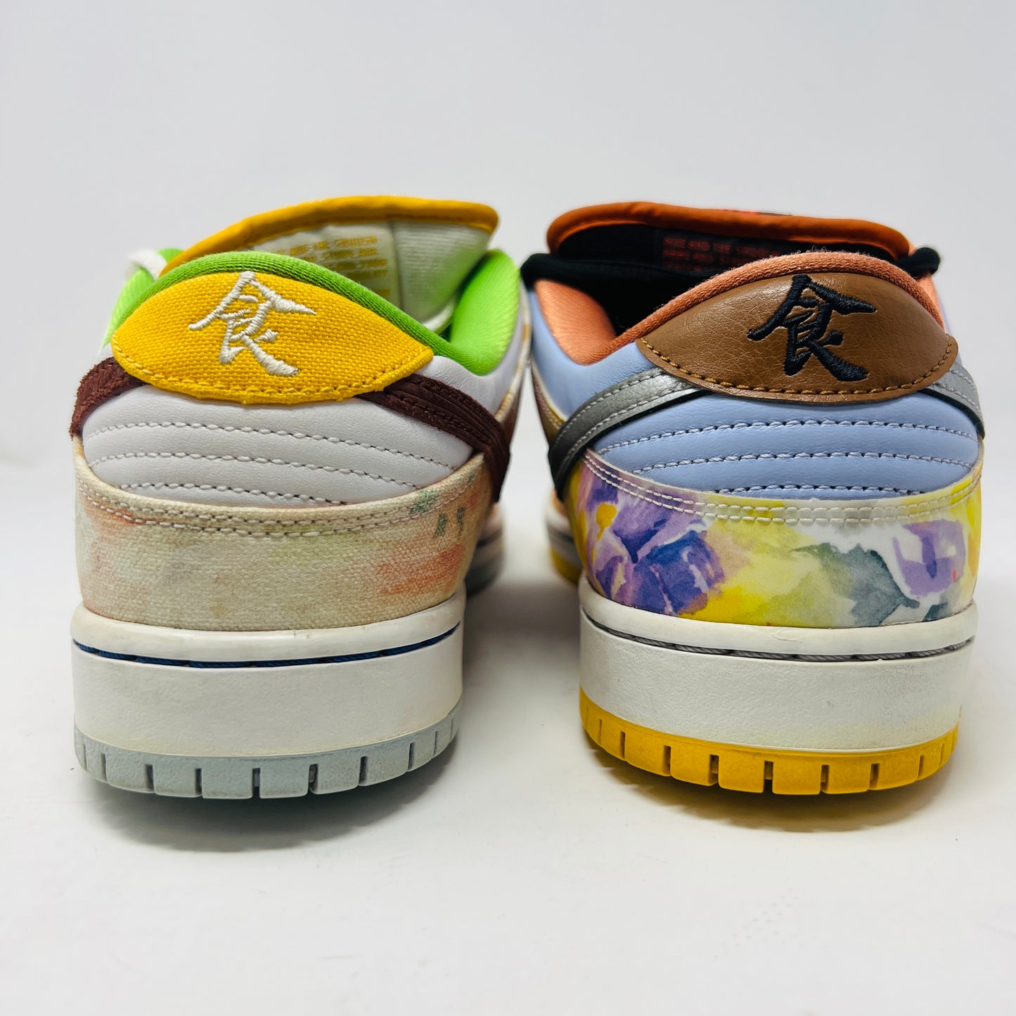 Nike SB Dunk Low Street Hawker (2021)