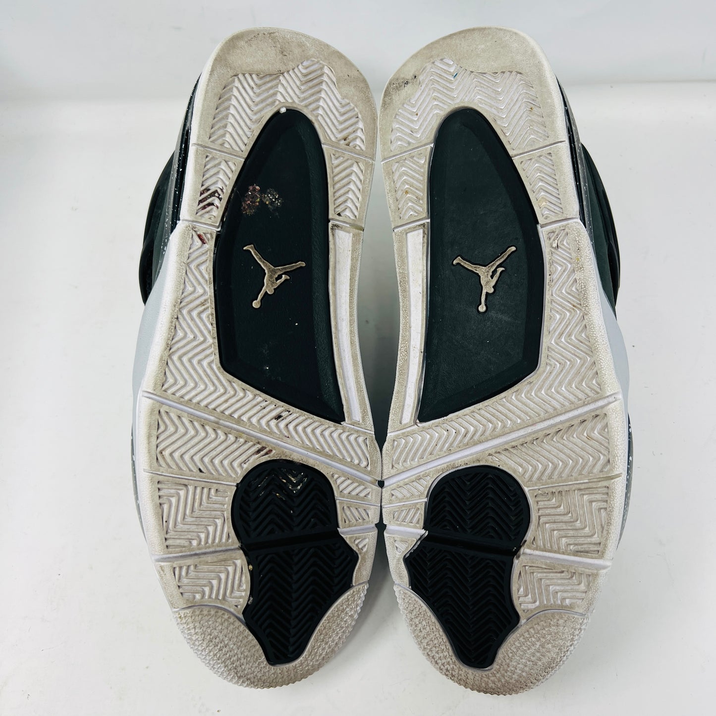 Jordan 4 Retro Fear (2024)