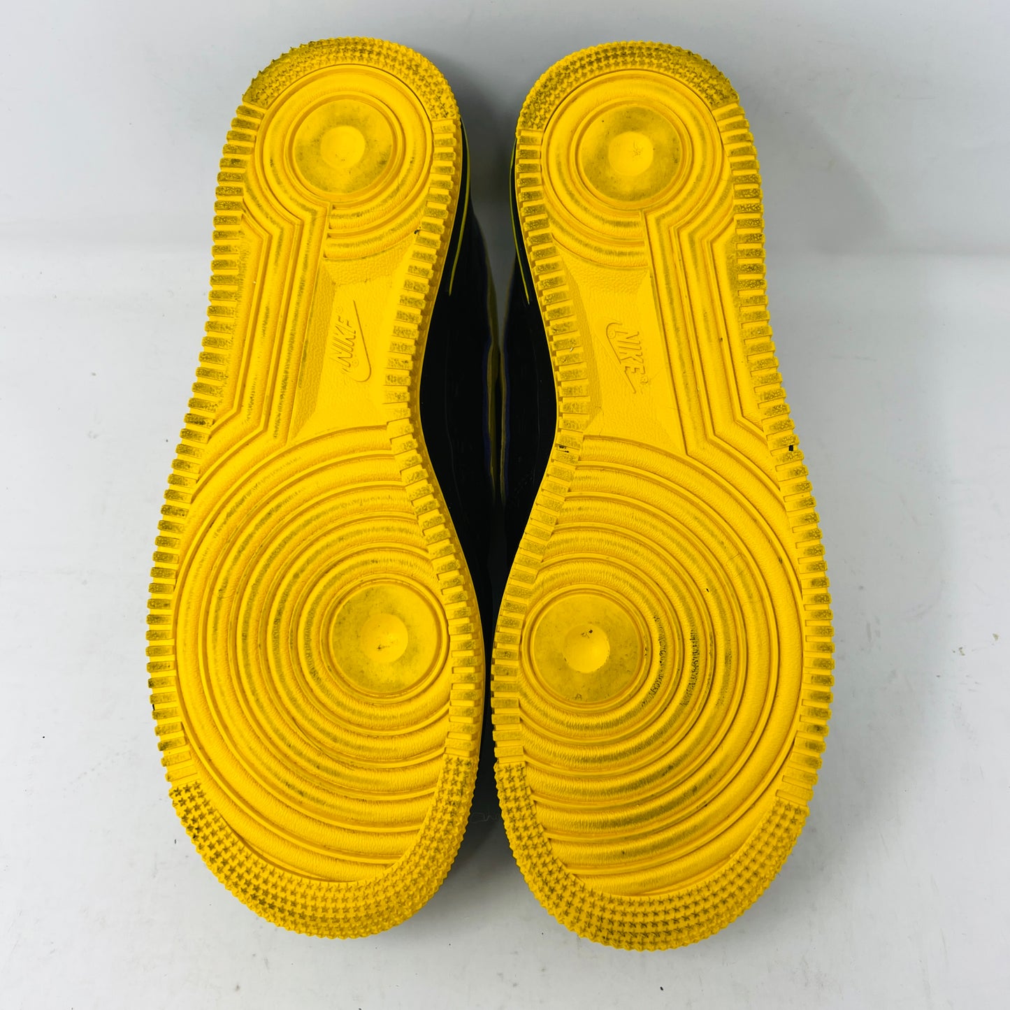 Nike Air Force 1 Low Kobe Bryant Lakers Away (Numbered Edition of 8000)