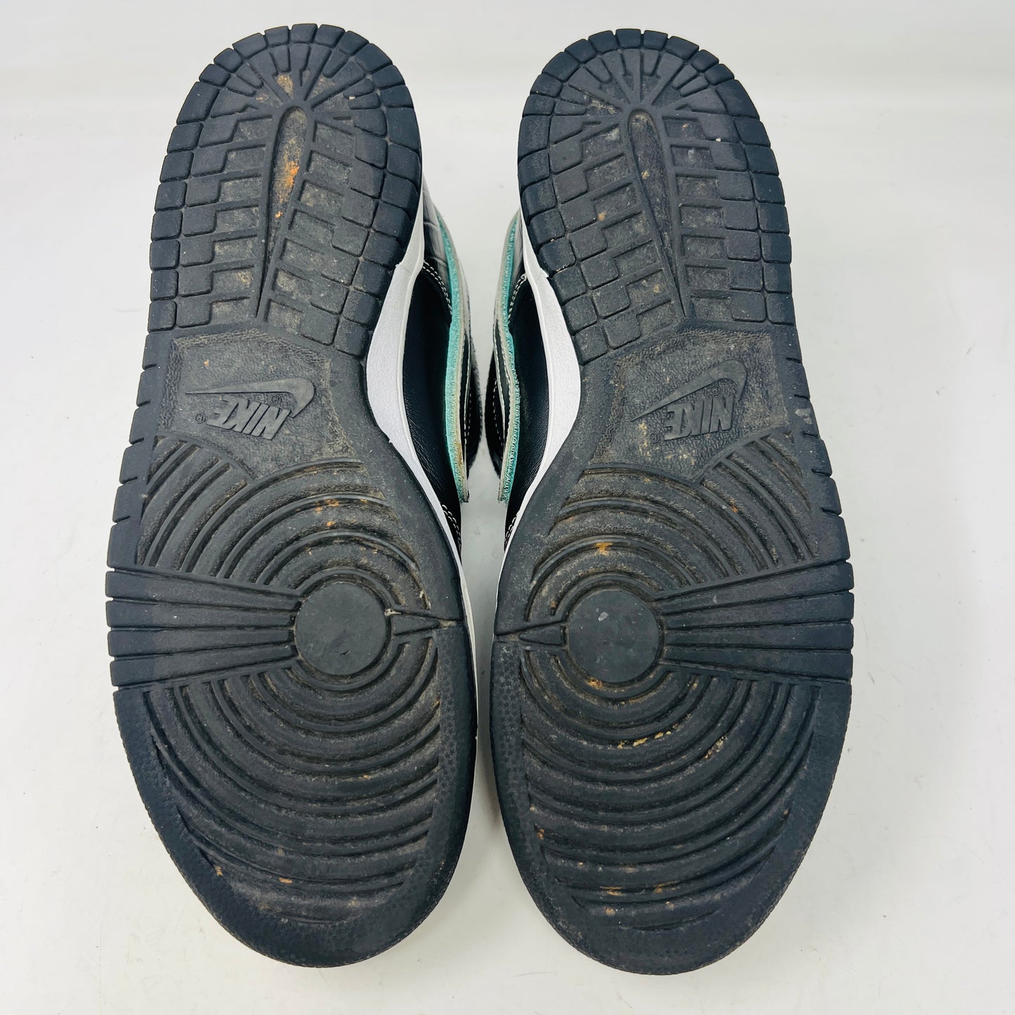 Nike SB Dunk Low Diamond Supply Co. Black Diamond