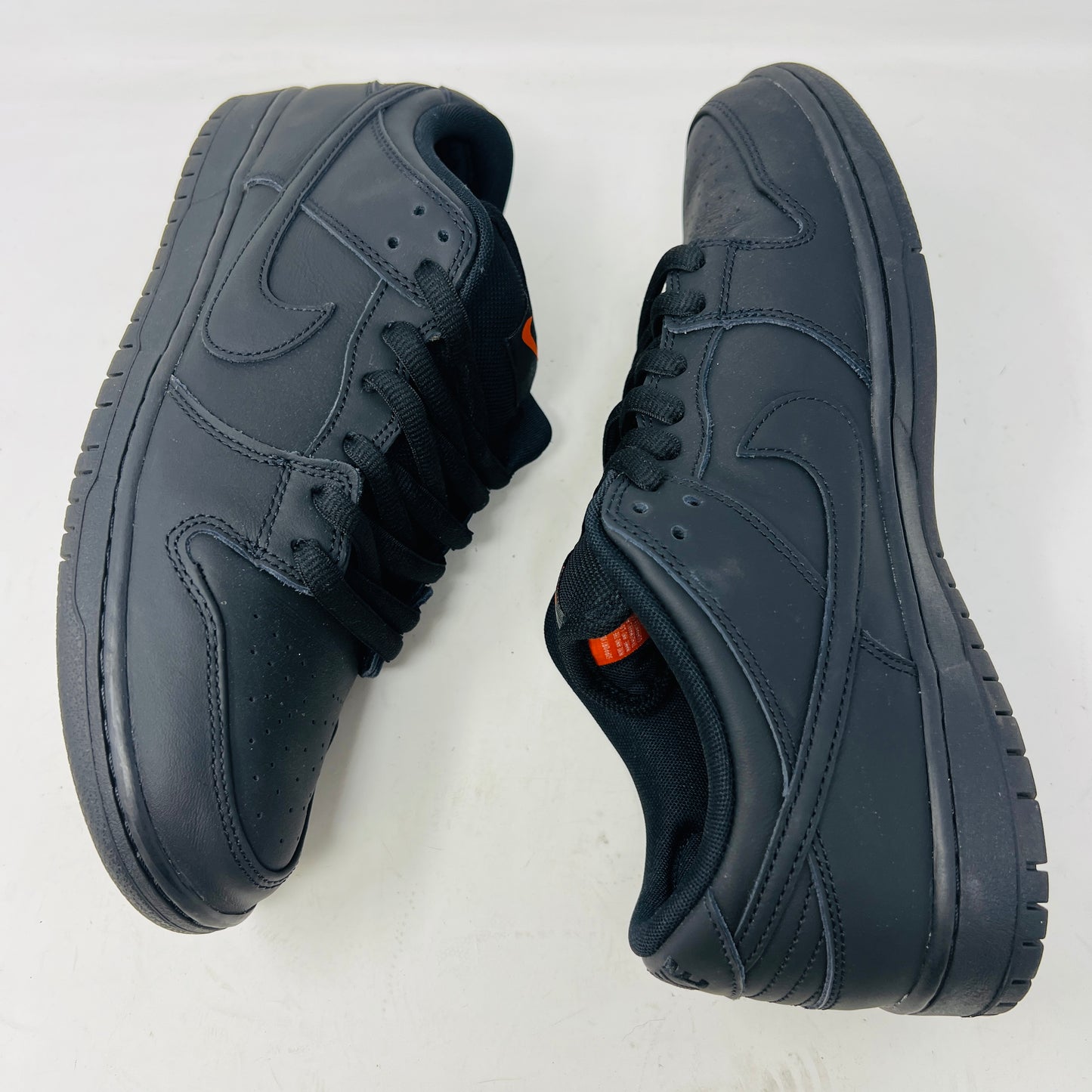Nike SB Dunk Low Pro Triple Black