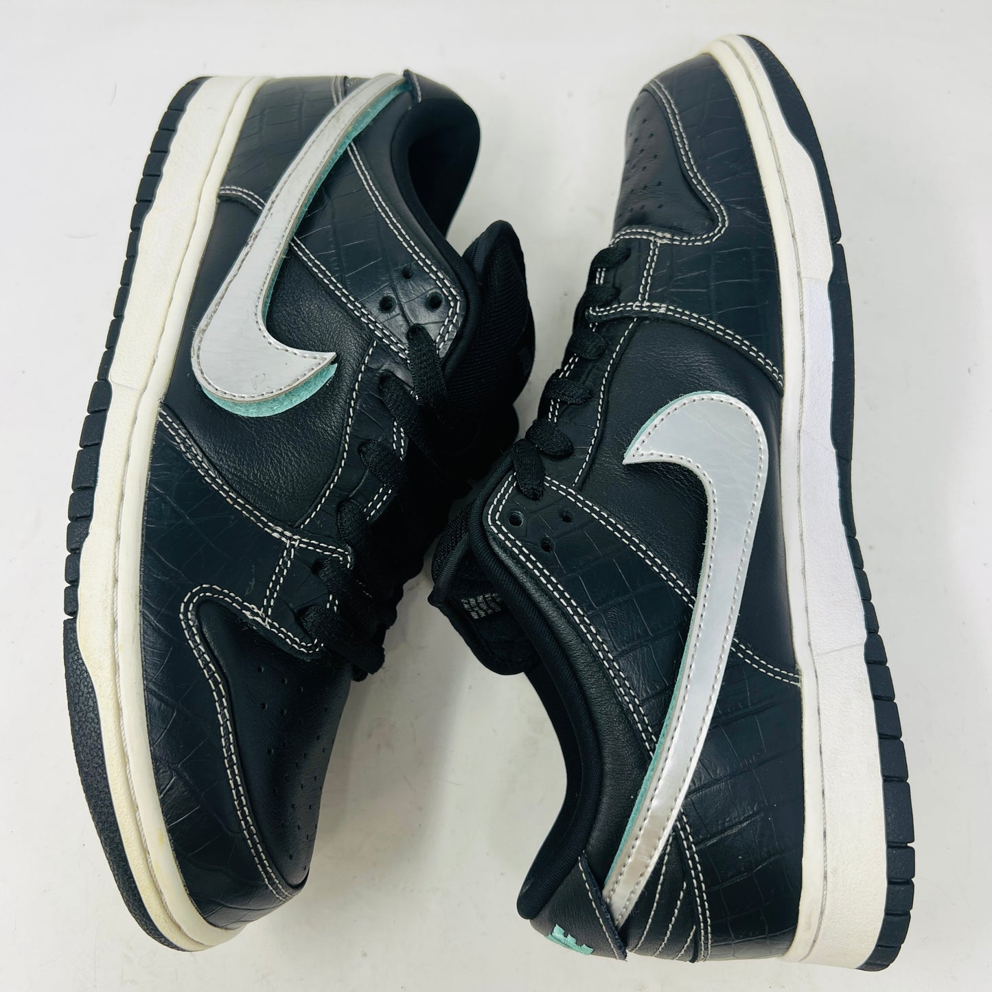 Nike SB Dunk Low Diamond Supply Co. Black Diamond