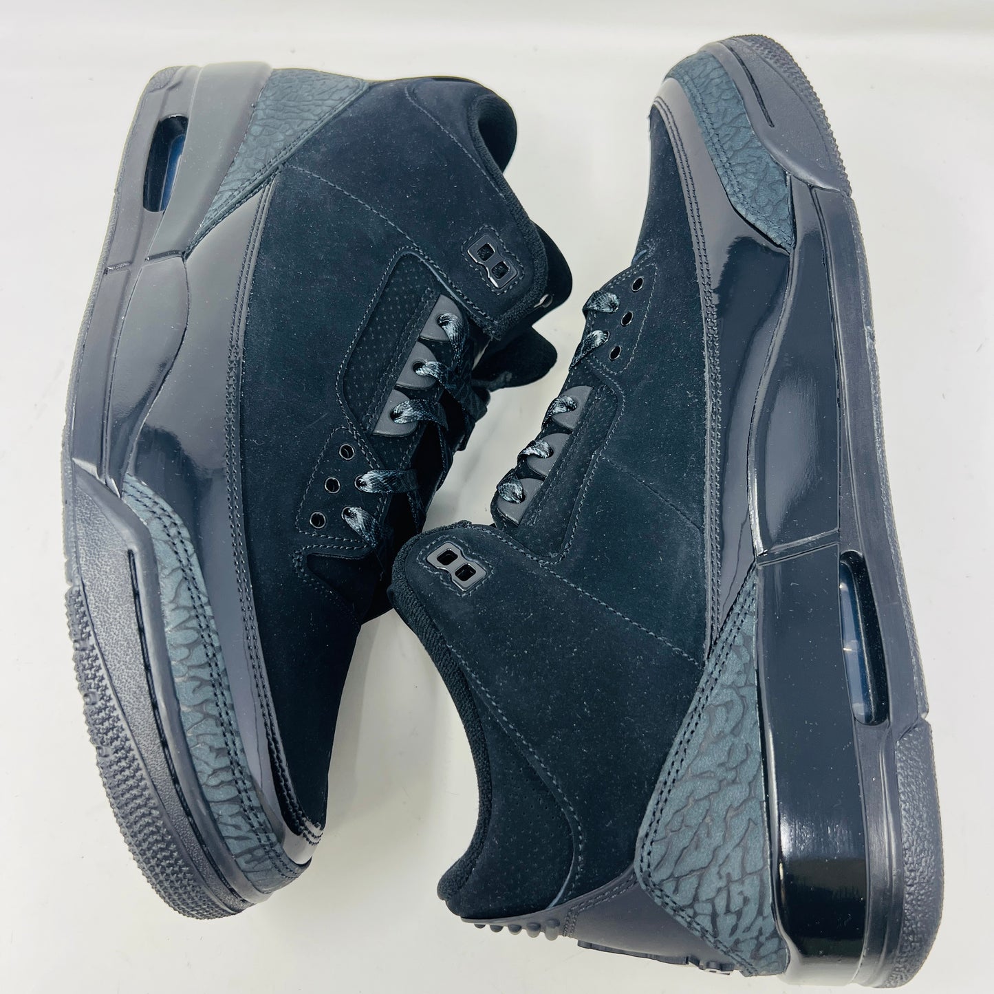Jordan 3 Retro Black Cat