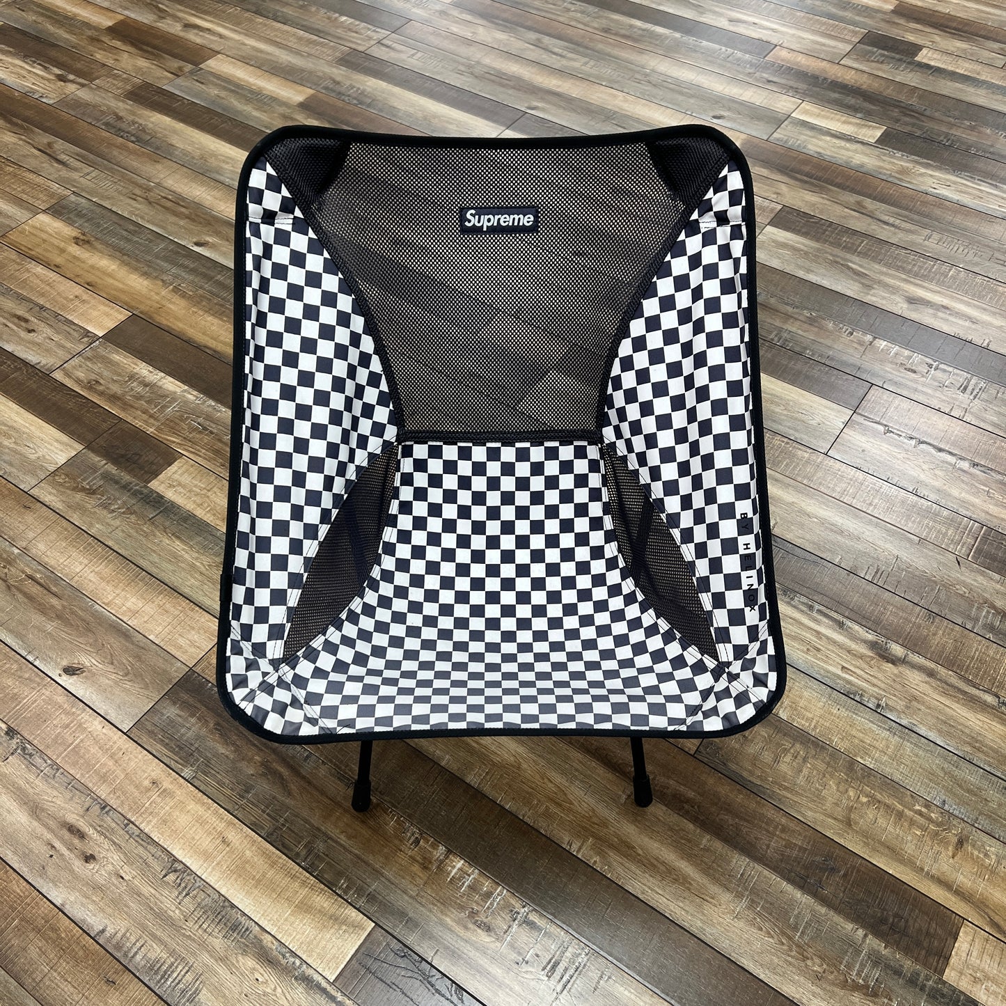 Supreme Helinox Chair