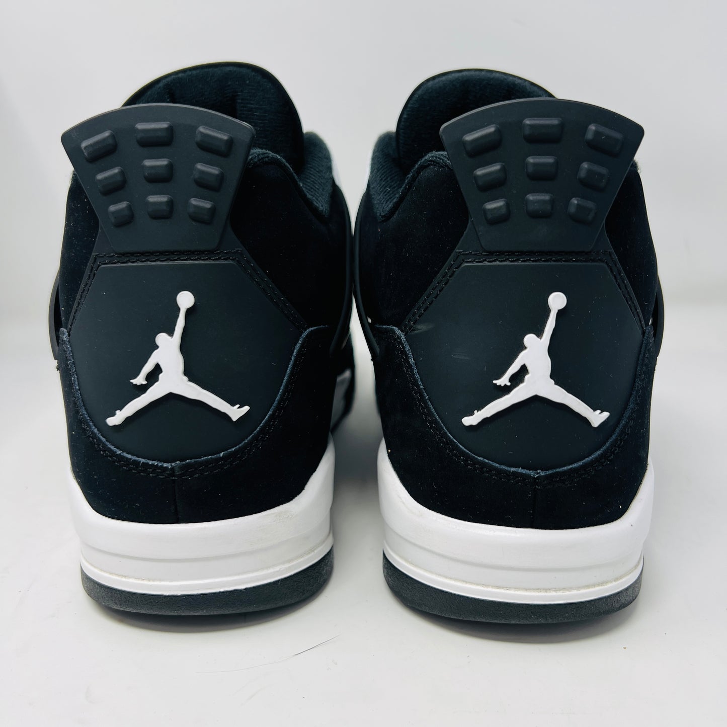 Jordan 4 Retro White Thunder