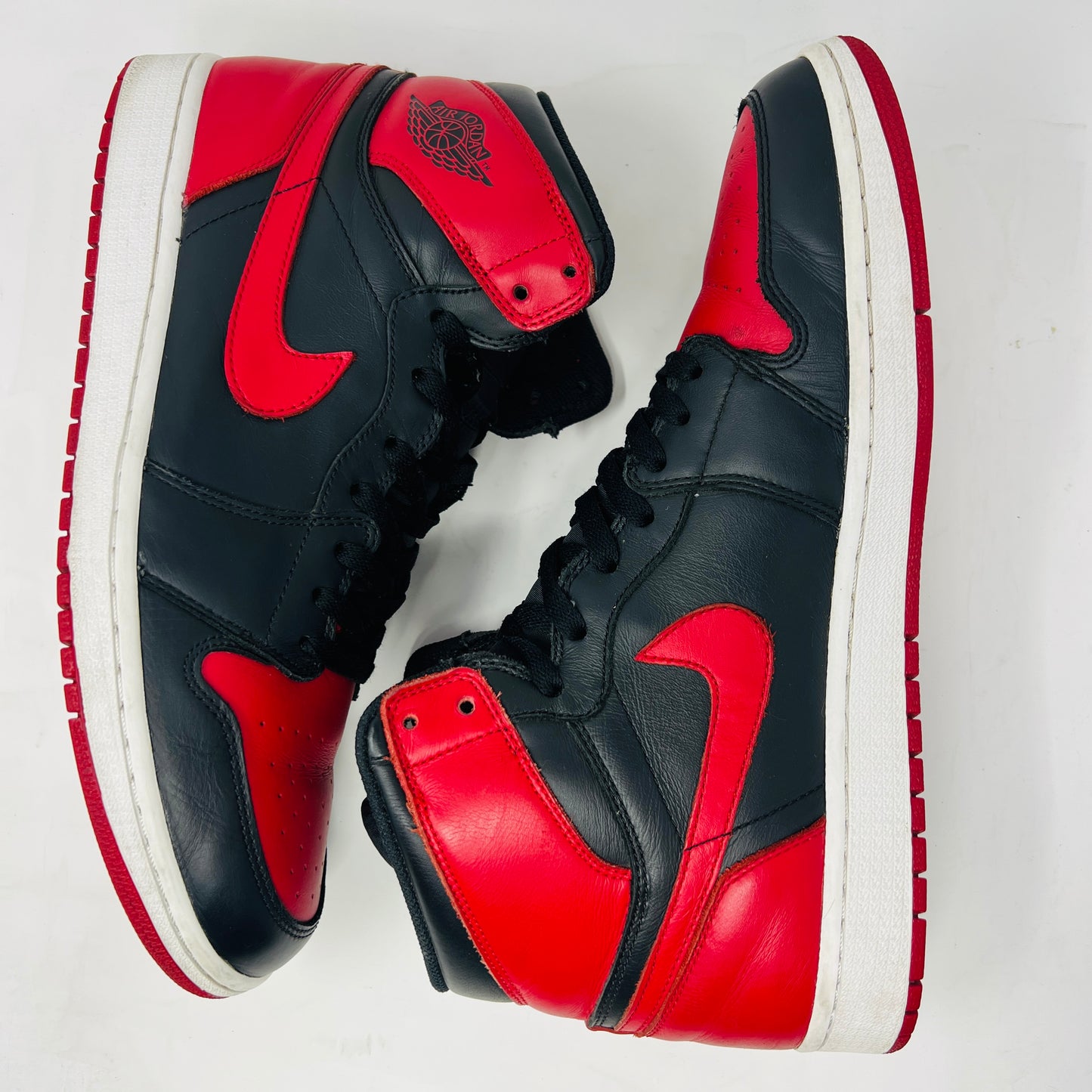 Jordan 1 Retro Bred (2013)