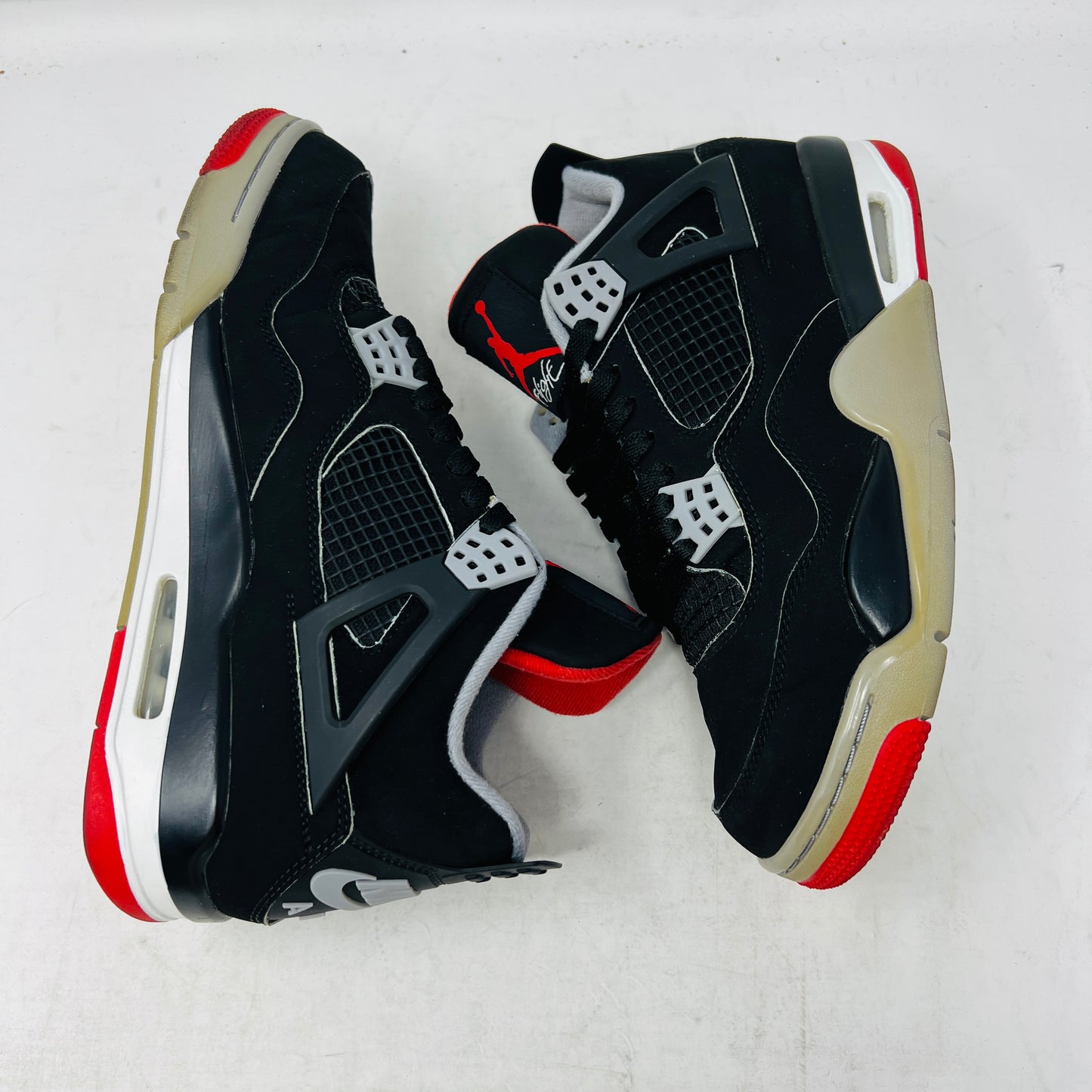 Jordan 4 Retro Bred (2019)