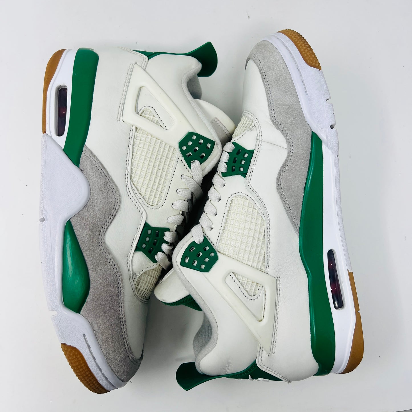 Jordan 4 Retro SB Pine Green