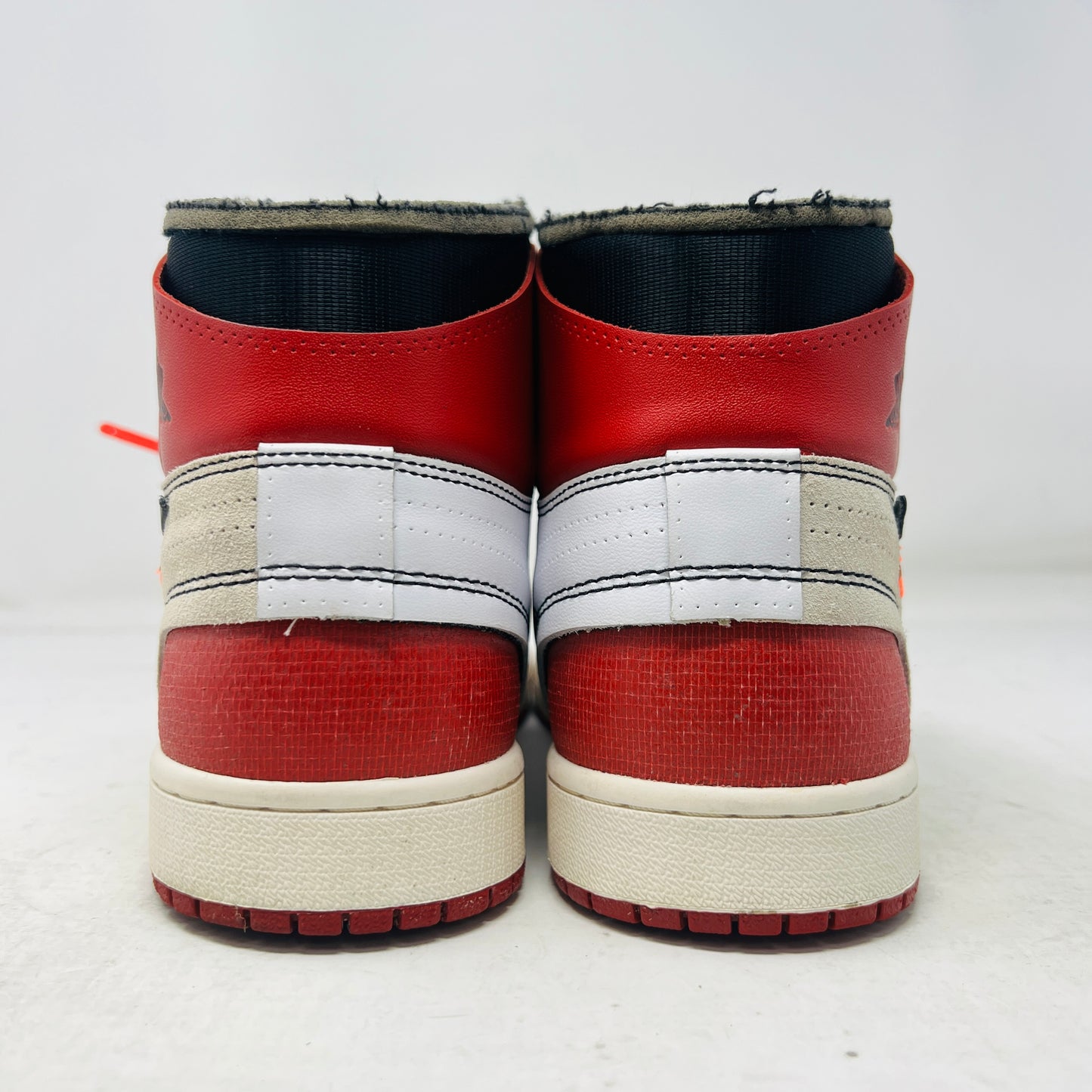 Jordan 1 Retro High Off-White Chicago