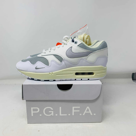 Nike Air Max 1 Patta Waves White sneakers on box, brand new, year 2022.