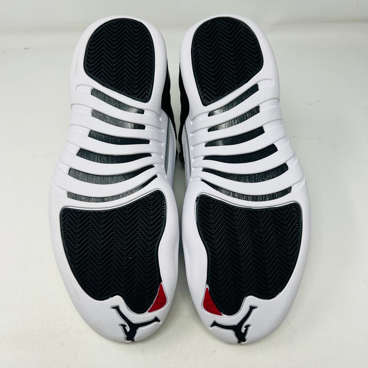 Jordan 12 Retro Playoffs (2022)