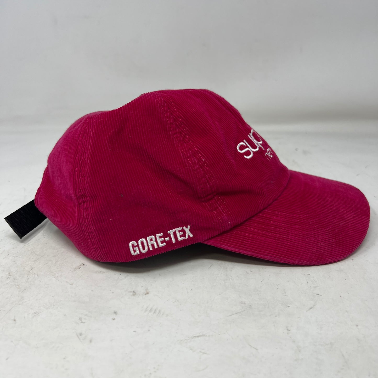 Supreme GORE-TEX Corduroy Classic Logo 6-Panel Hat Burgundy