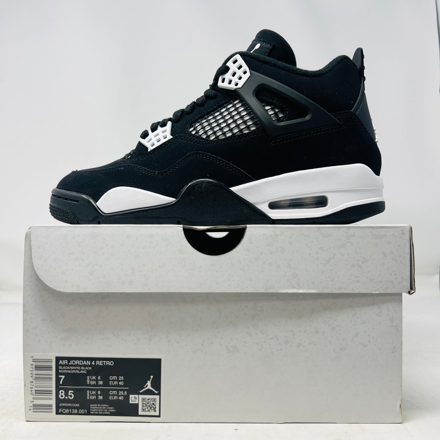 Jordan 4 Retro White Thunder